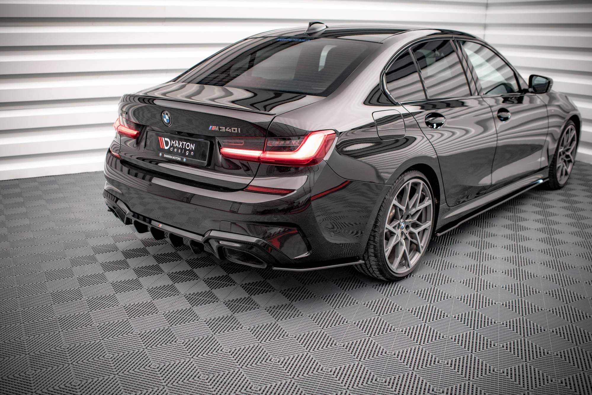Maxton Design Street Pro Rear Side Splitters V.2 para BMW M340i / M-Pack G20 / G21 - imagen 2