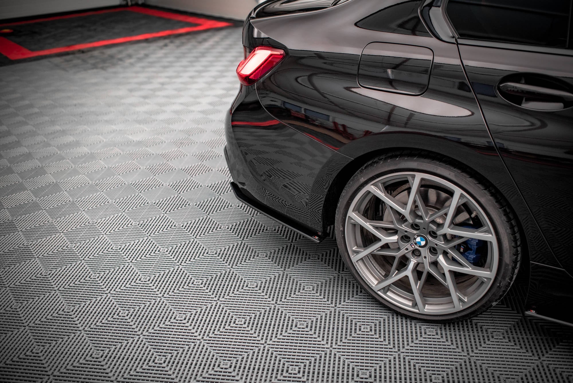 Maxton Design Street Pro Rear Side Splitters V.2 para BMW M340i / M-Pack G20 / G21 - imagen 3