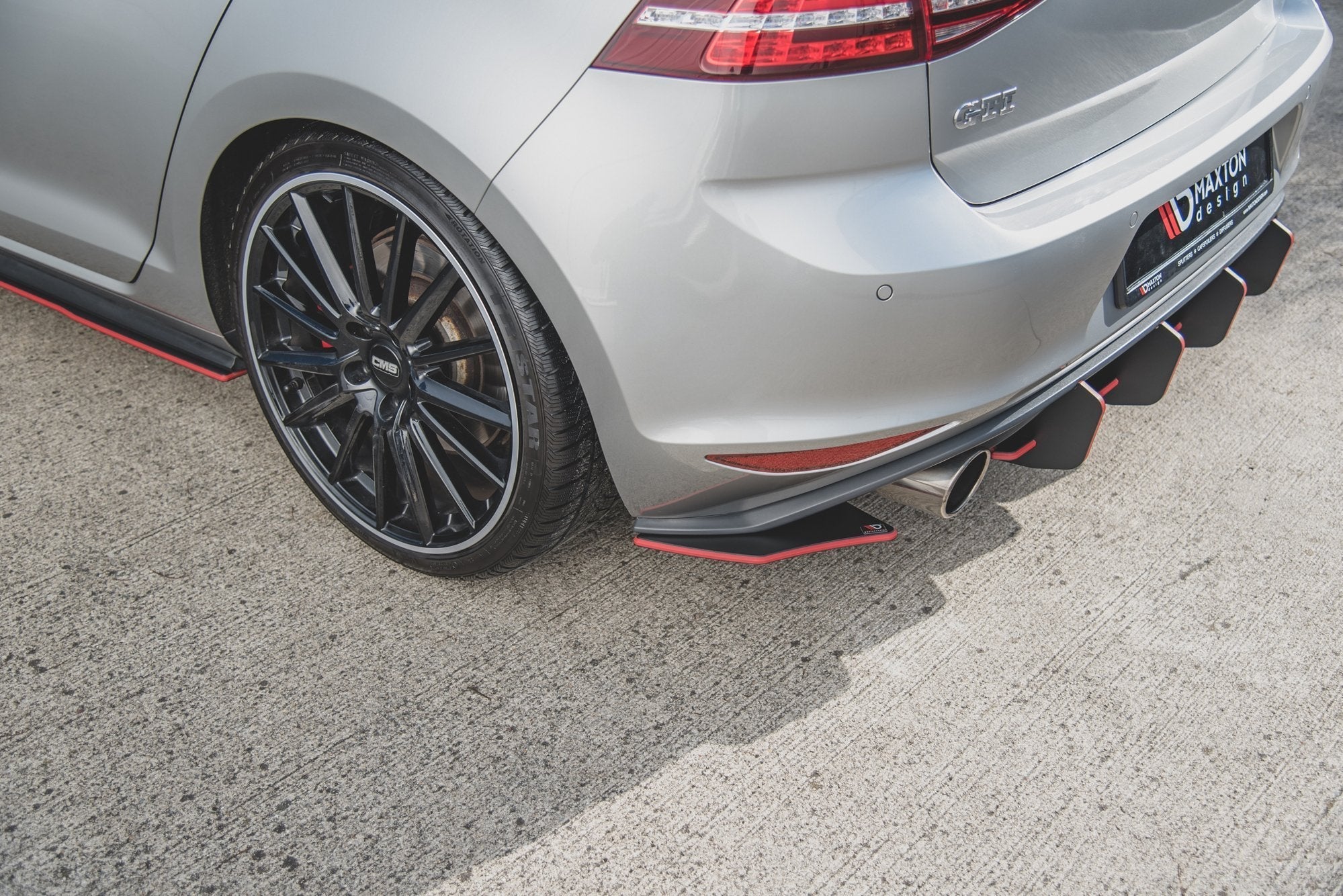 Maxton Design Street Pro Rear Side Splitters V.2 para Volkswagen Golf Mk7 GTI - imagen 8