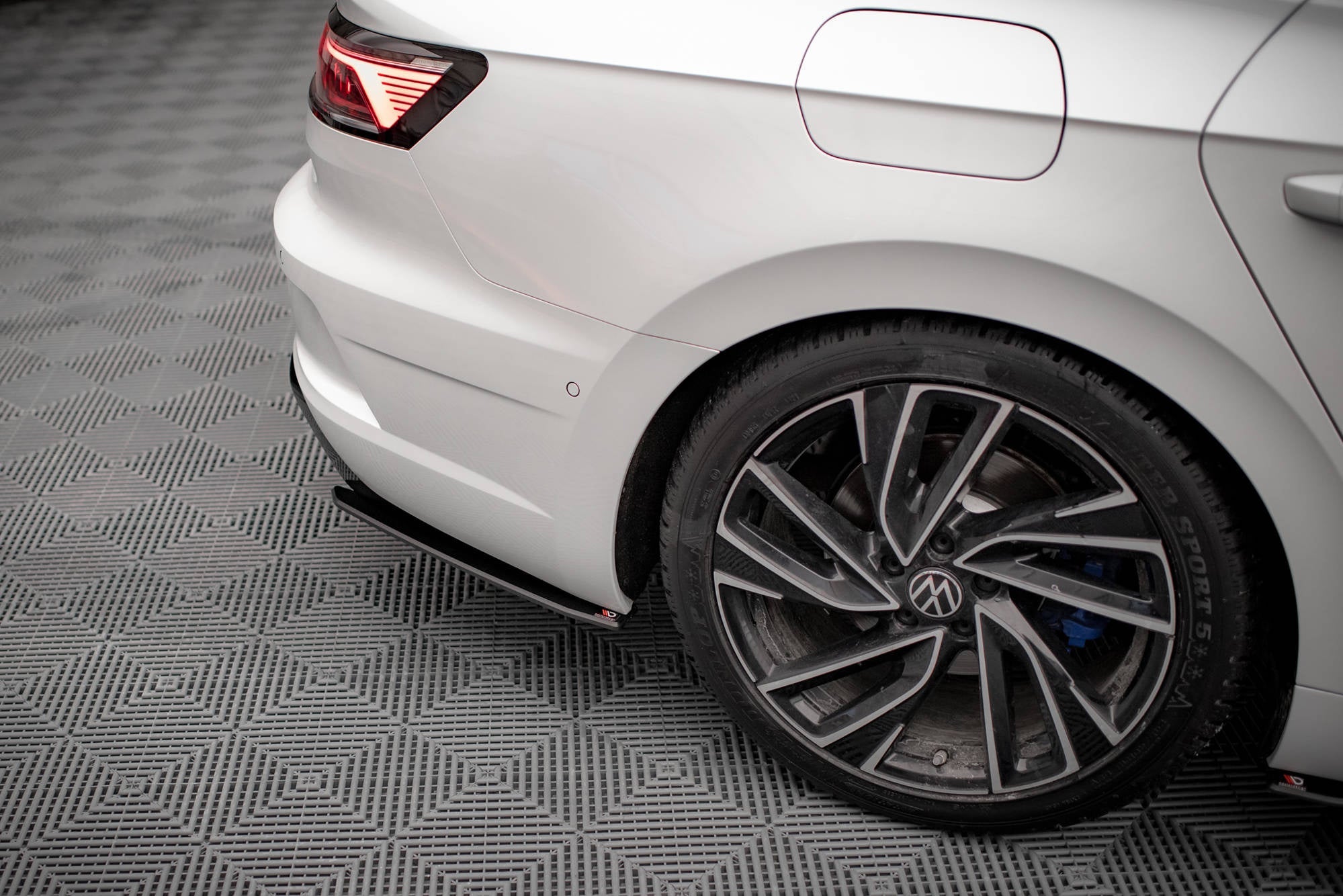 Maxton Design Street Pro Rear Side Splitters para Volkswagen Arteon R Sedan / Shooting Brake Mk1 Faceift - imagen 3