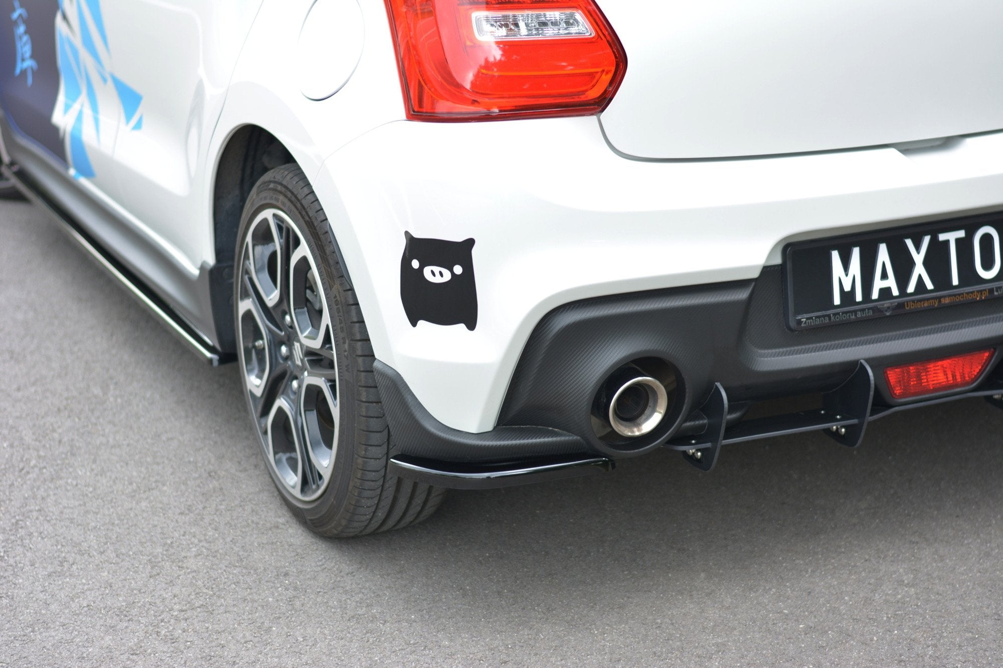 Maxton Design Splitters laterales traseros para Suzuki Swift Mk6 - imagen 1