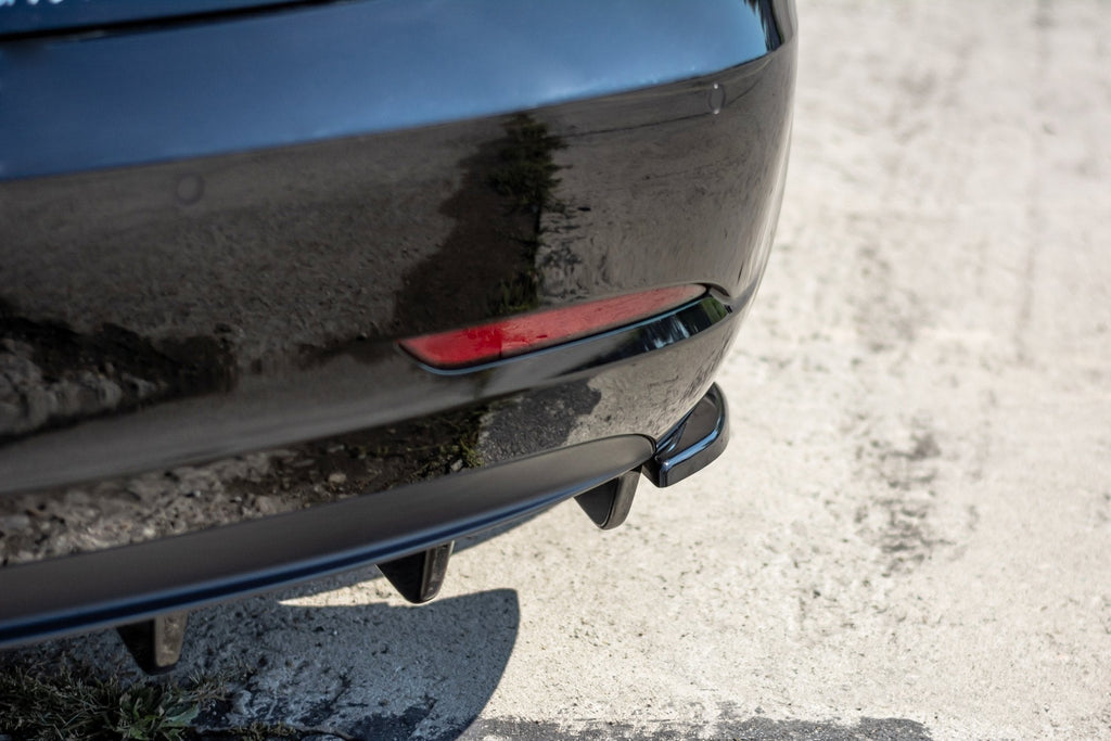 Maxton Design Splitters laterales traseros para Tesla Model 3 - imagen 2