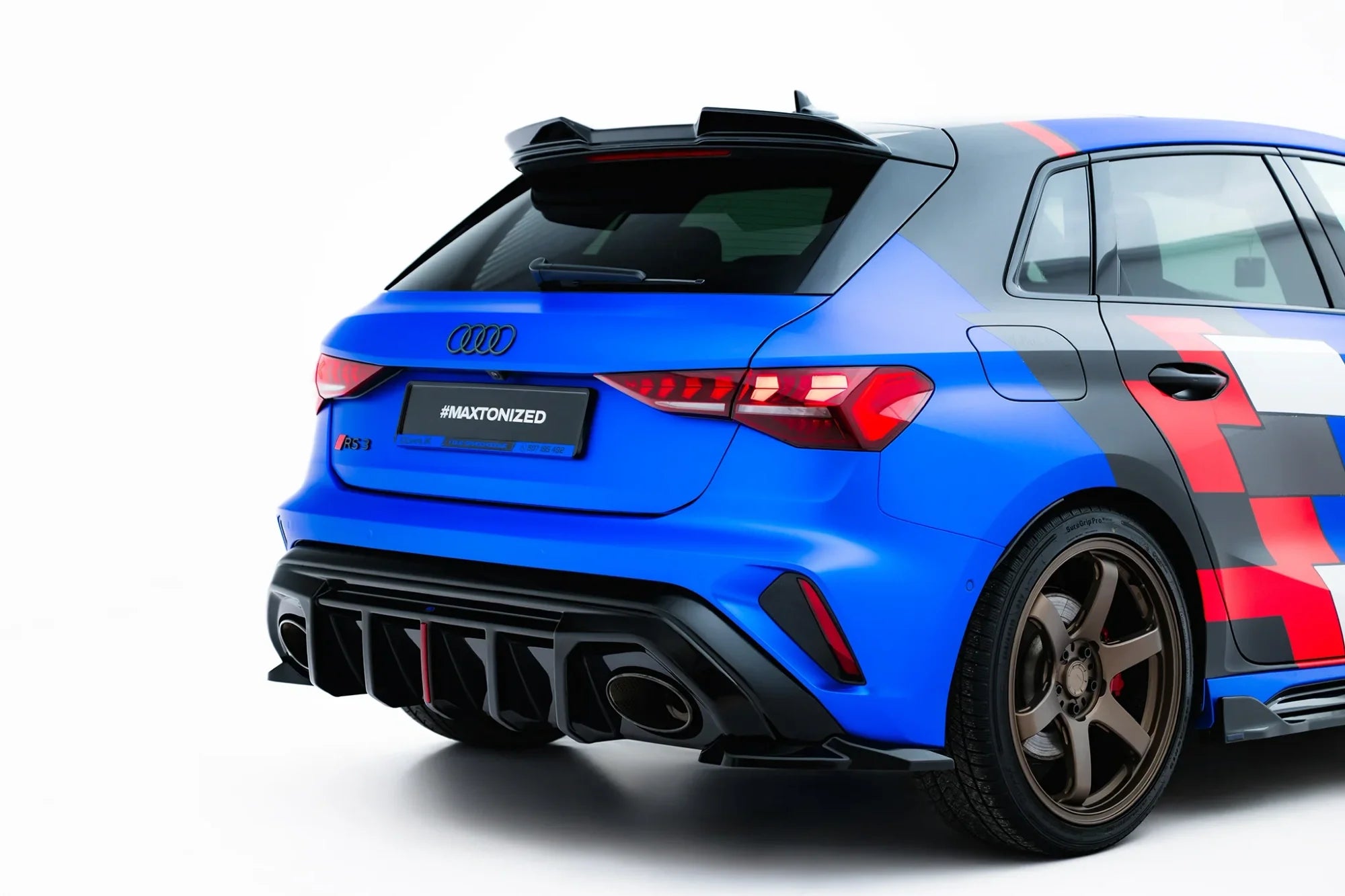 Maxton Design Splitters laterales traseros V.1 para Audi RS3 Sportback 8Y Facelift - imagen 3