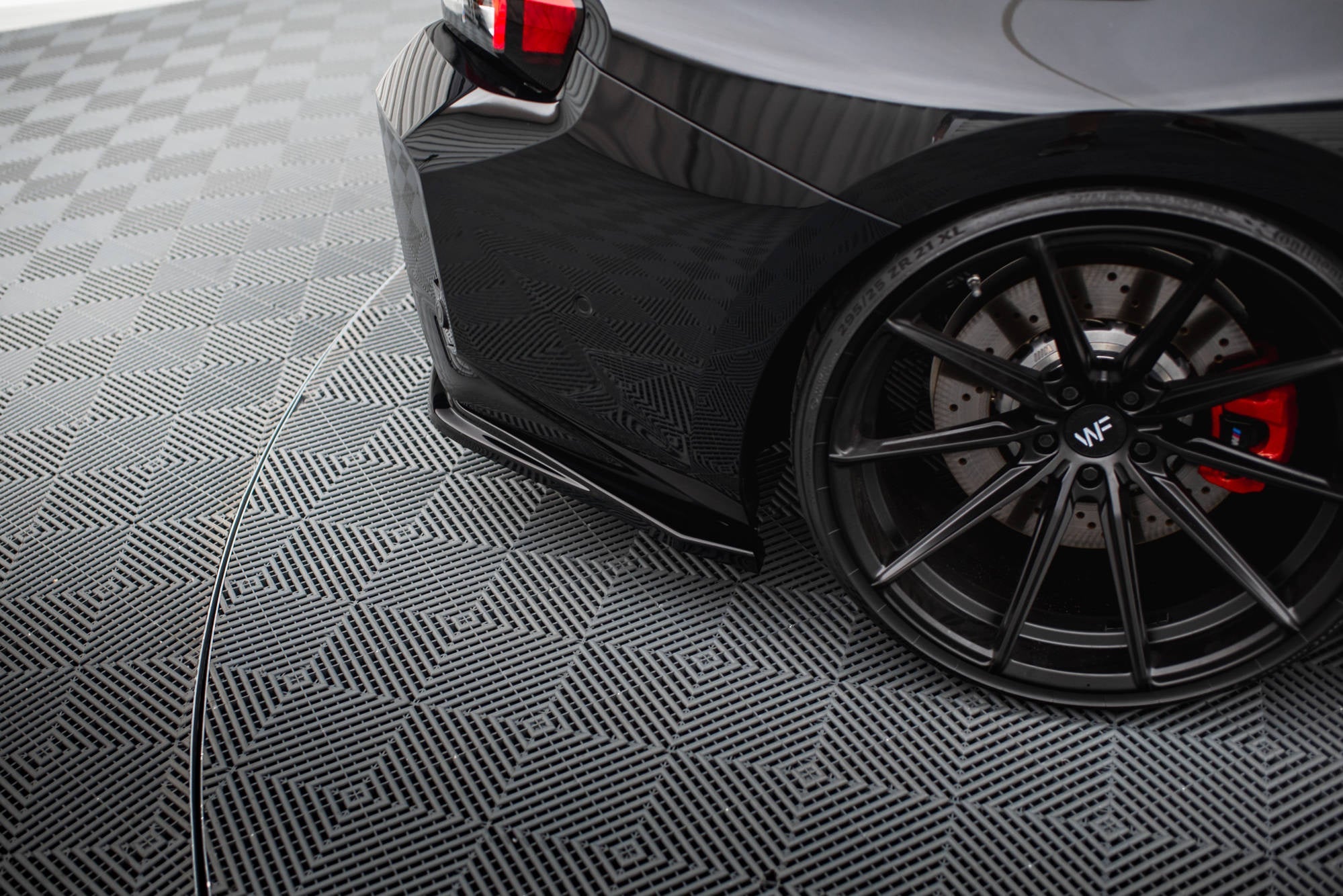 Maxton Design Splitters laterales traseros V.1 para BMW M2 G87 - imagen 3