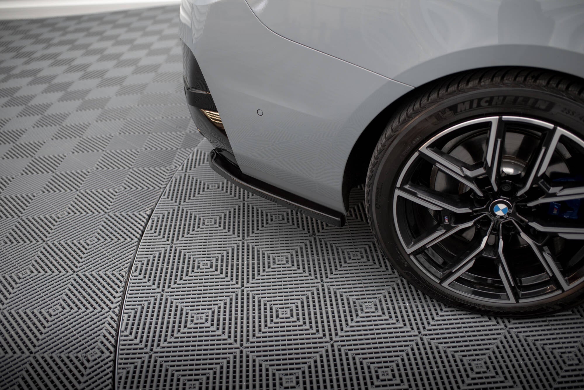 Maxton Design Splitters laterales traseros V.1 para BMW M440i Gran Coupe G26 - imagen 3
