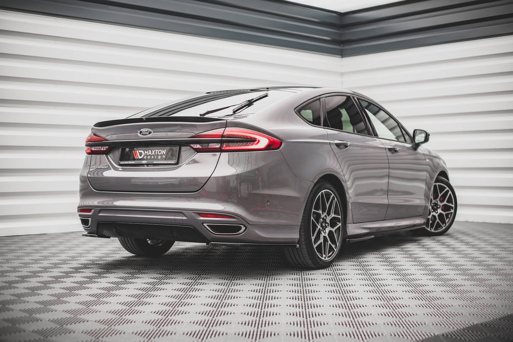 Maxton Design Splitters laterales traseros V.1 para Ford Mondeo ST-Line Mk5 Facelift - imagen 1
