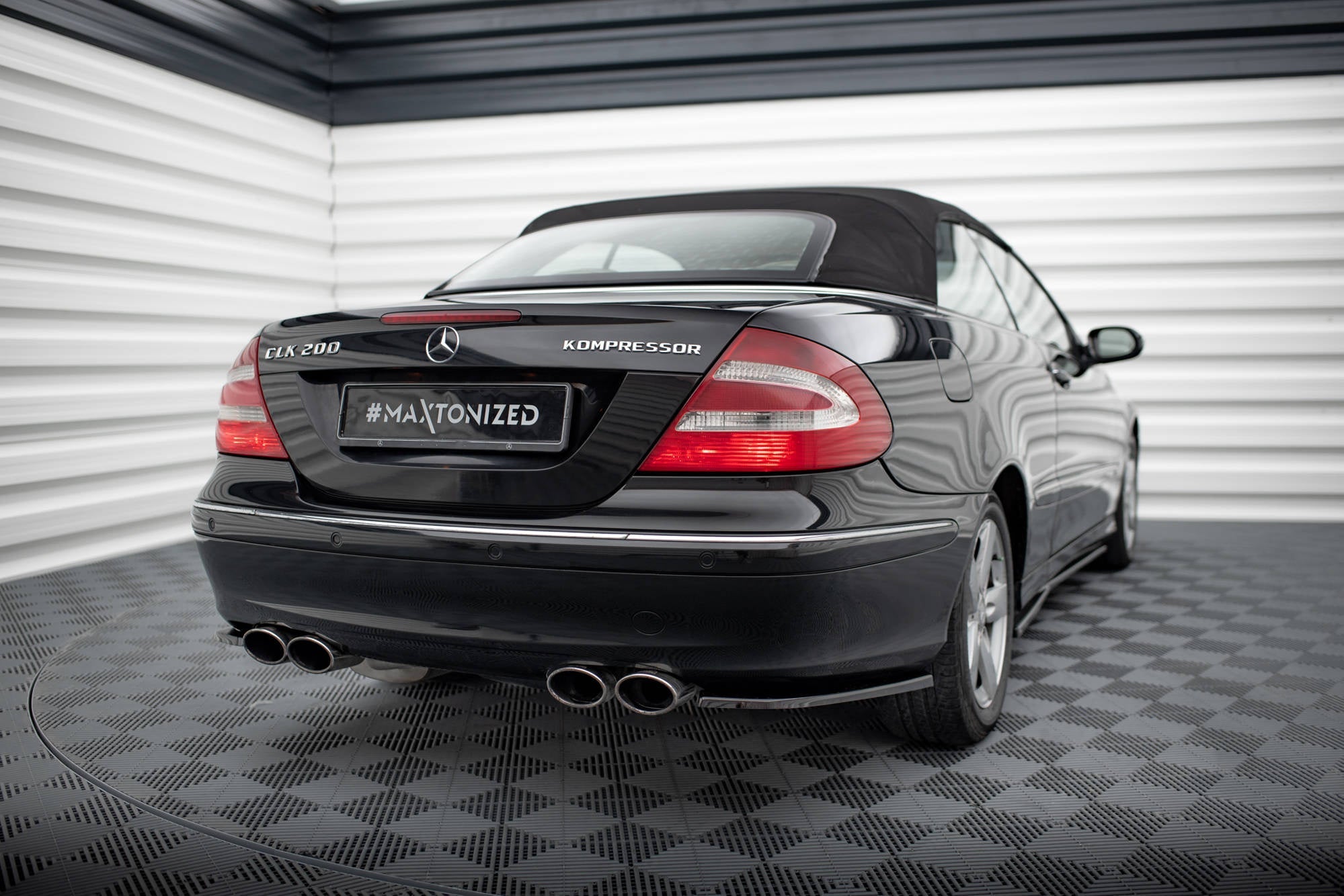 Maxton Design Splitters laterales traseros V.1 para Mercedes-Benz CLK W209 - imagen 2