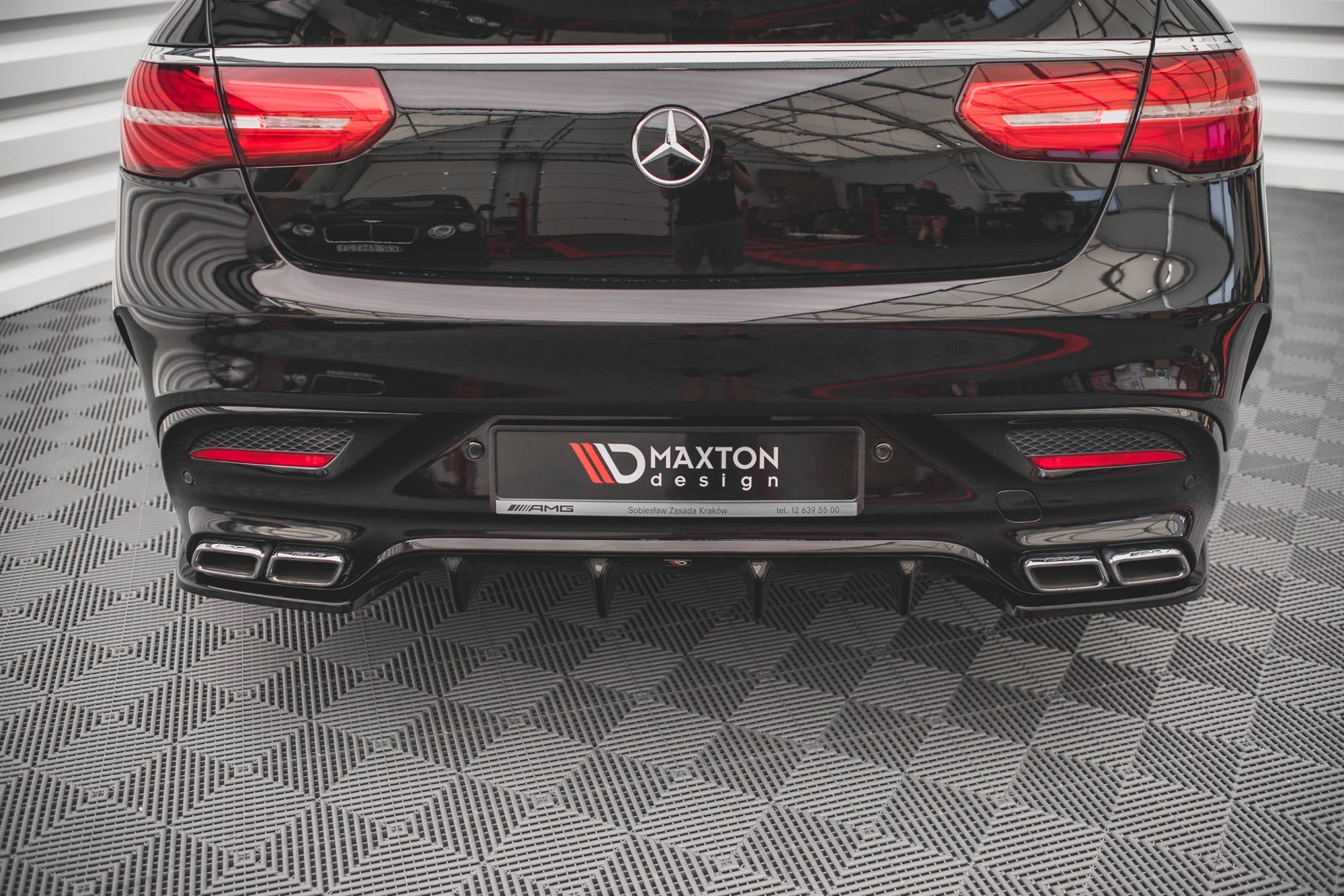 Maxton Design Splitters laterales traseros V.1 para Mercedes-Benz GLE Coupe 63AMG C292 - imagen 3