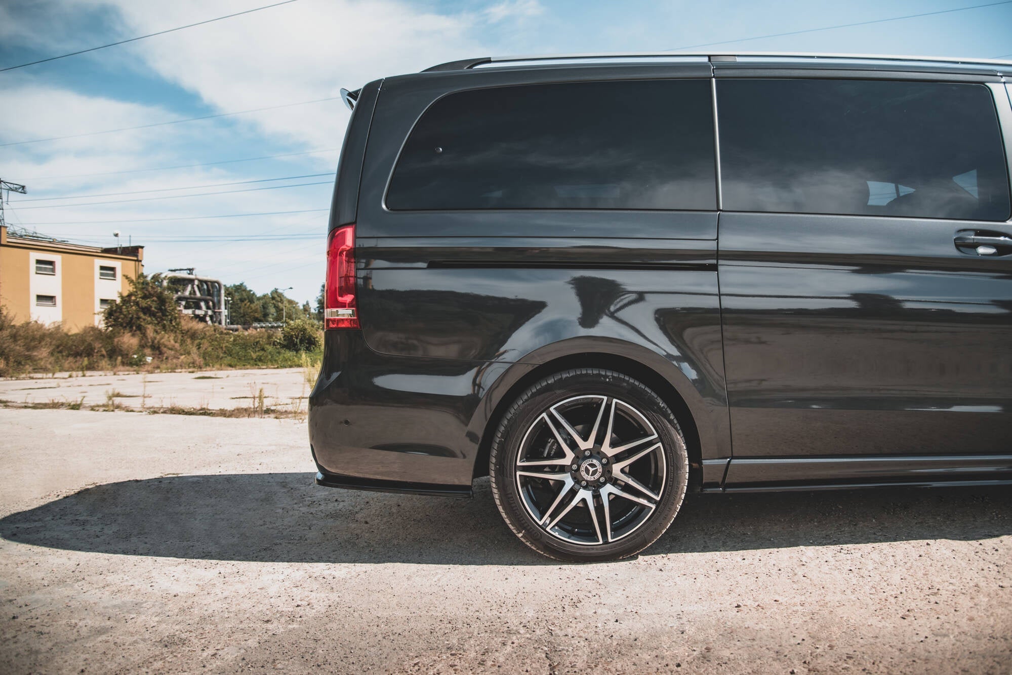 Maxton Design Splitters laterales traseros V.1 para Mercedes-Benz V-Class AMG-Line W447 Facelift - imagen 2