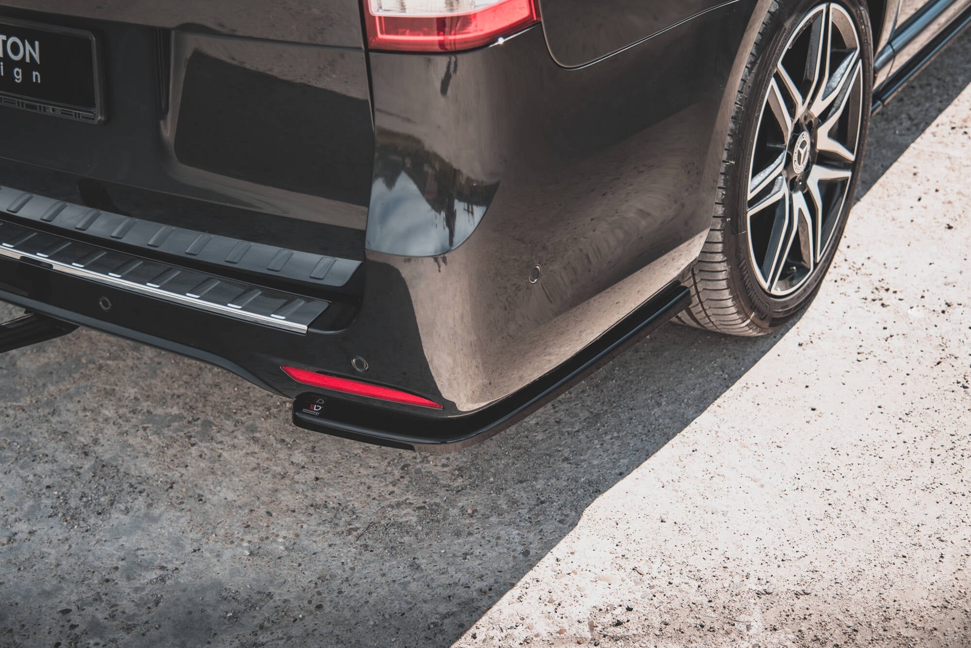 Maxton Design Splitters laterales traseros V.1 para Mercedes-Benz V-Class AMG-Line W447 Facelift - imagen 1