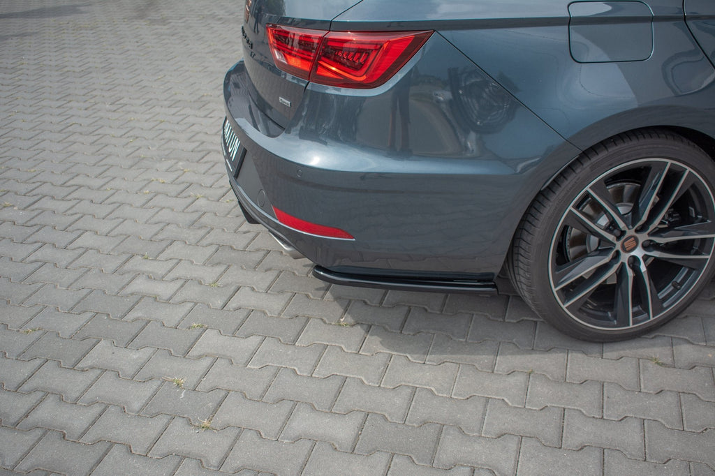 Maxton Design Splitters laterales traseros V.1 para Seat Leon Cupra Mk3 Facelift Sportstourer - imagen 2