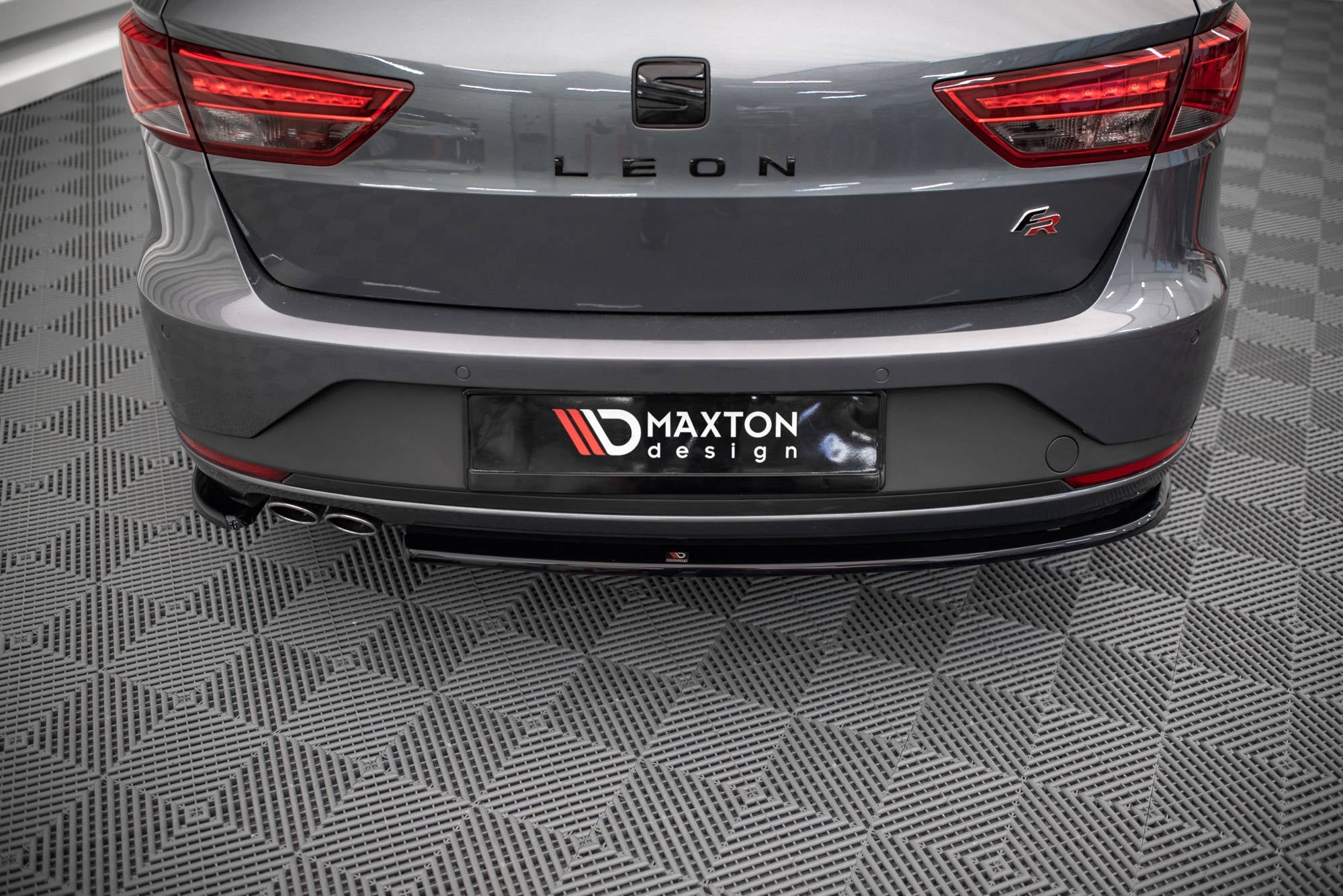 Maxton Design Splitters laterales traseros V.1 para Seat Leon FR Sportstourer Mk3 - imagen 2