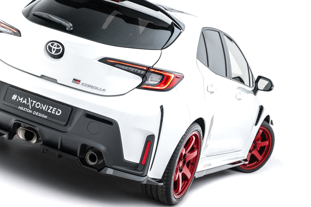 Maxton Design Splitters laterales traseros V.1 para Toyota GR Corolla Mk12 - imagen 1