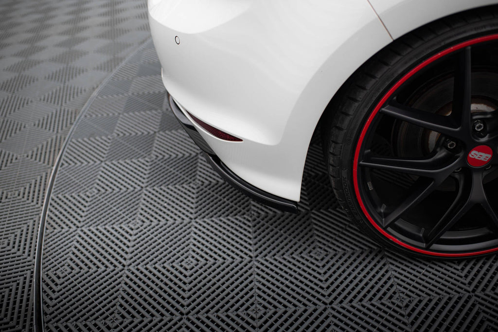 Maxton Design Splitters laterales traseros V.1 para Volkswagen Golf Mk7 R / R-Line - imagen 3