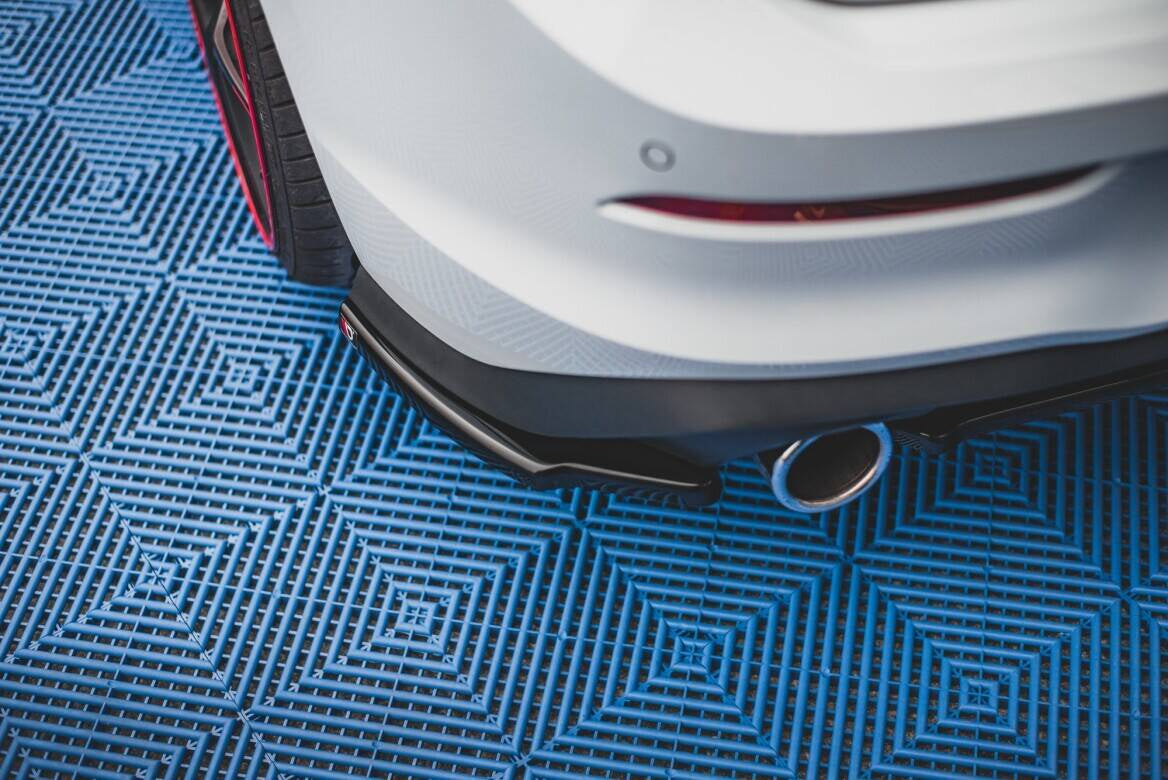Maxton Design Splitters laterales traseros V.1 para Volkswagen Golf GTI / GTE Mk8 - imagen 3