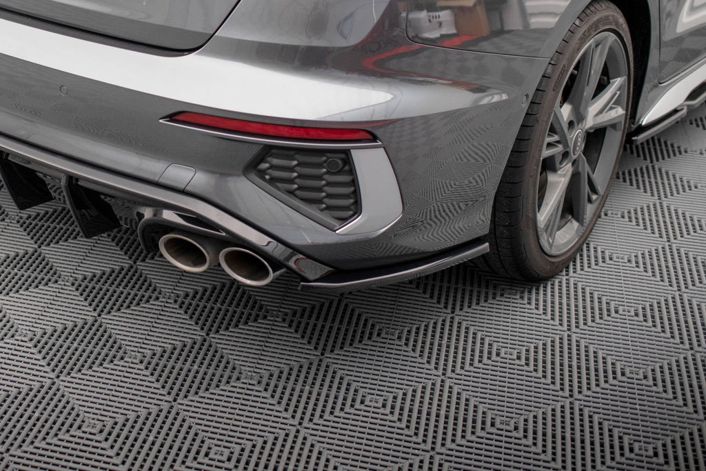 Maxton Design Splitters laterales traseros V.2 para Audi S3 Sedan 8Y - imagen 1
