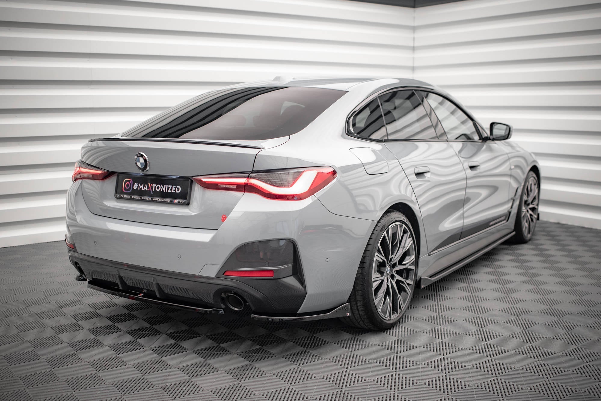 Maxton Design Splitters laterales traseros V.2 para BMW 4 Gran Coupe M-Pack G26 - imagen 3