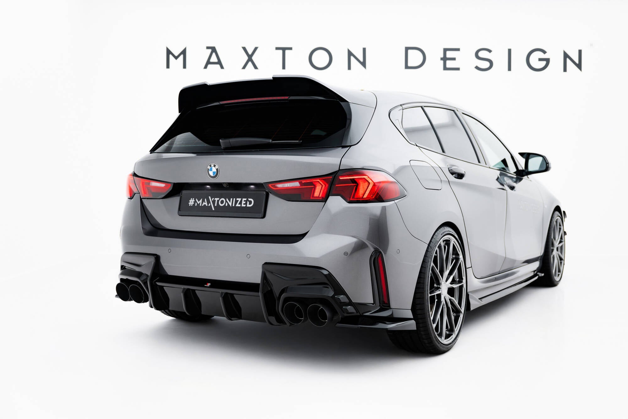 Maxton Design Splitters laterales traseros V.2 para BMW M135i F70 - imagen 1