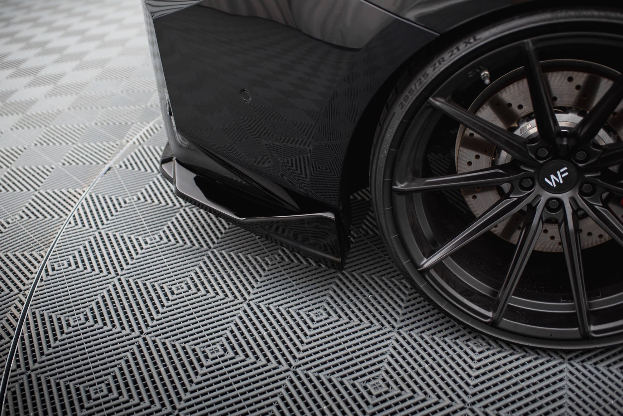 Maxton Design Splitters laterales traseros V.2 para BMW M2 G87 - imagen 3