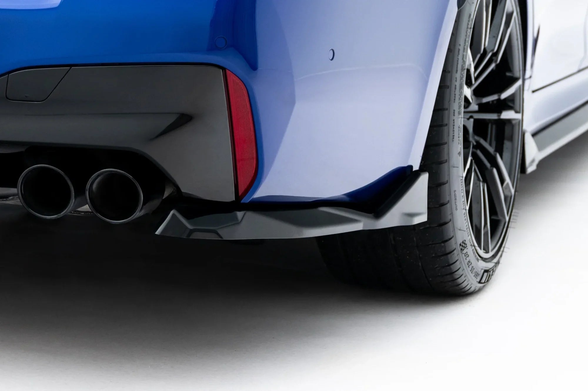 Maxton Design Splitters laterales traseros V.2 para BMW M5 F90 Facelift - imagen 2