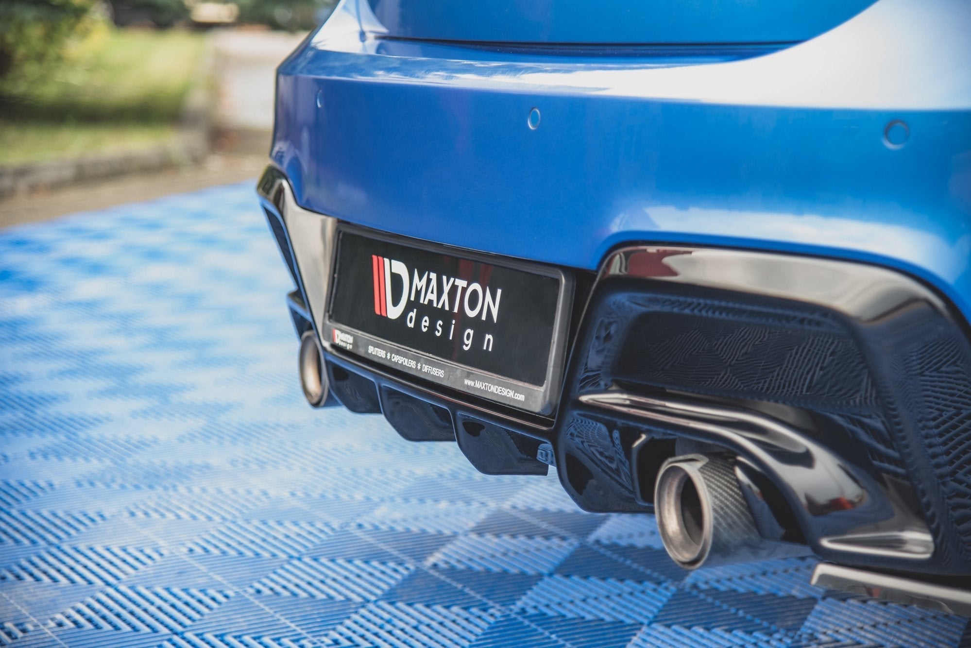 Maxton Design Splitters laterales traseros V.2 (For Rear Valance V.1) para BMW M135i F20 - imagen 4