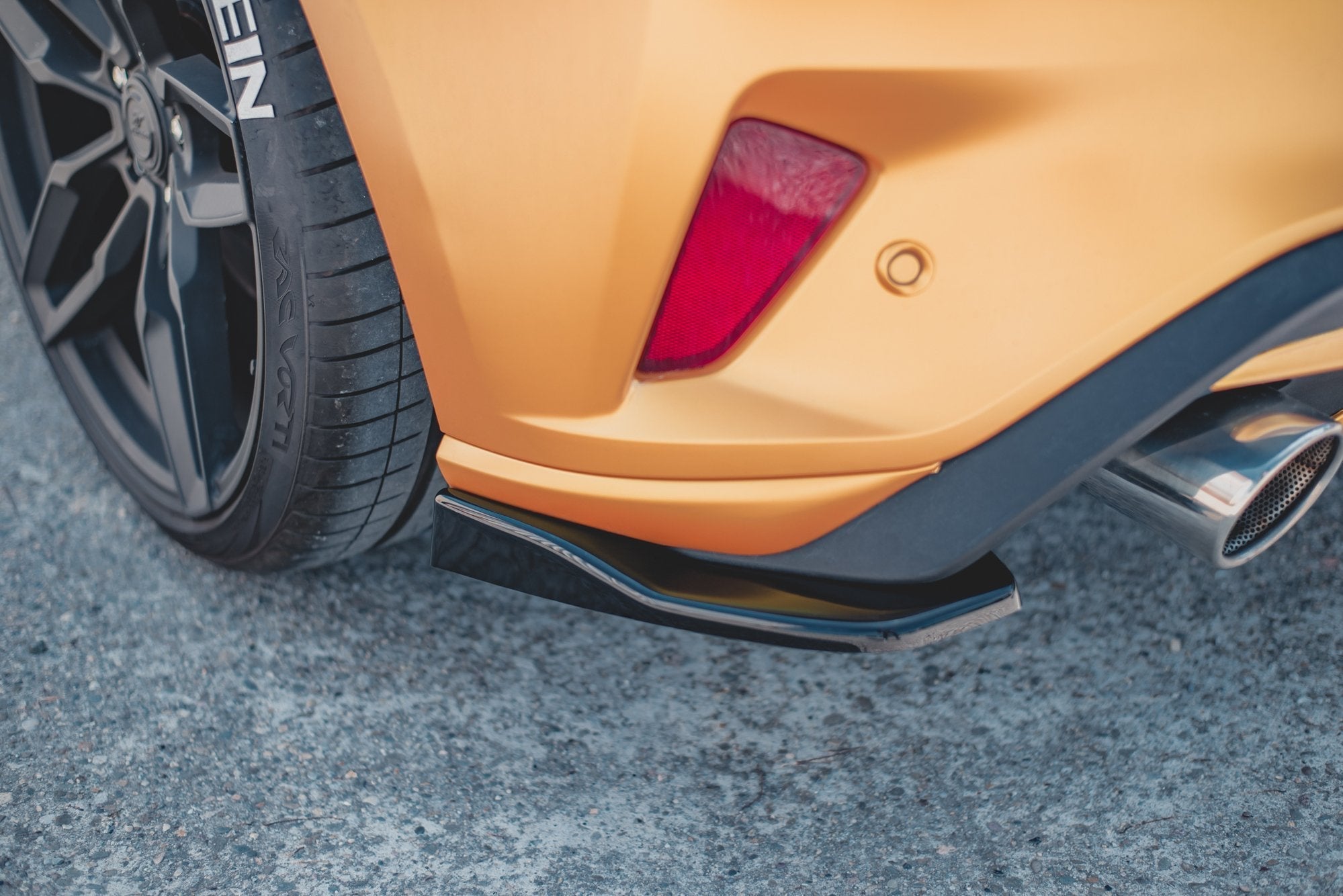 Maxton Design Splitters laterales traseros V.2 para Ford Focus Hatchback ST Mk4 - imagen 8