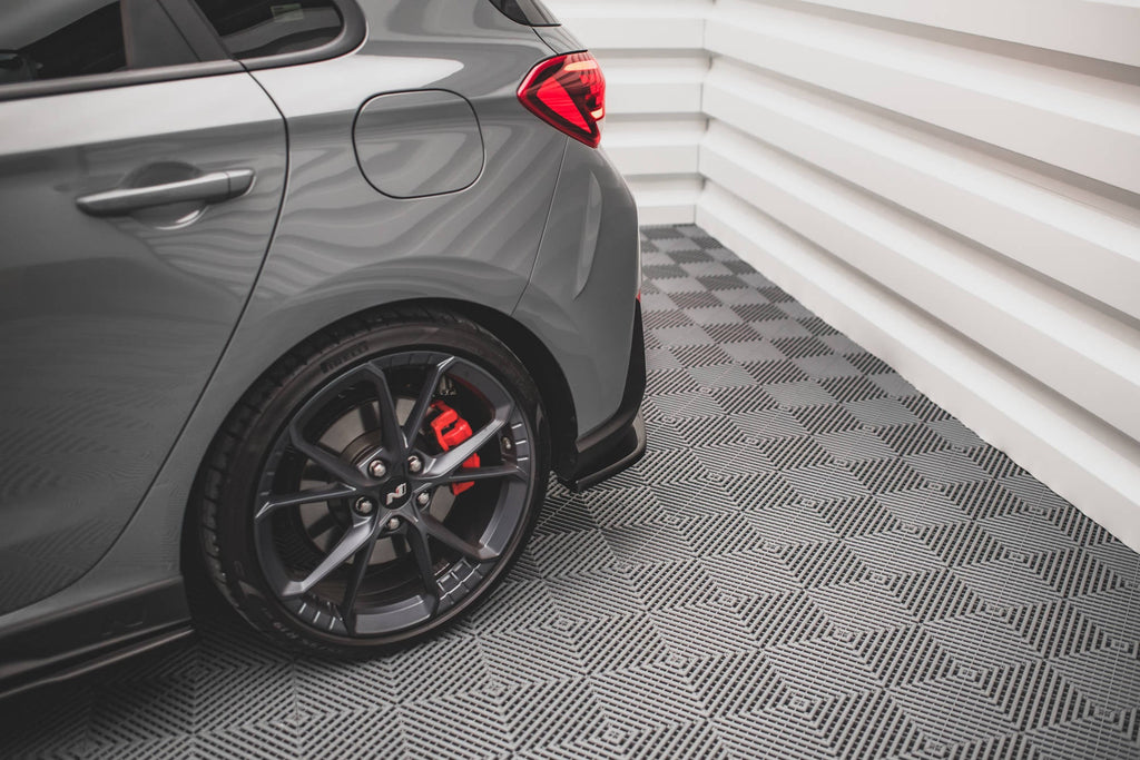 Maxton Design Splitters laterales traseros V.2 para Hyundai I30 N Hatchback Mk3 Facelift - imagen 2