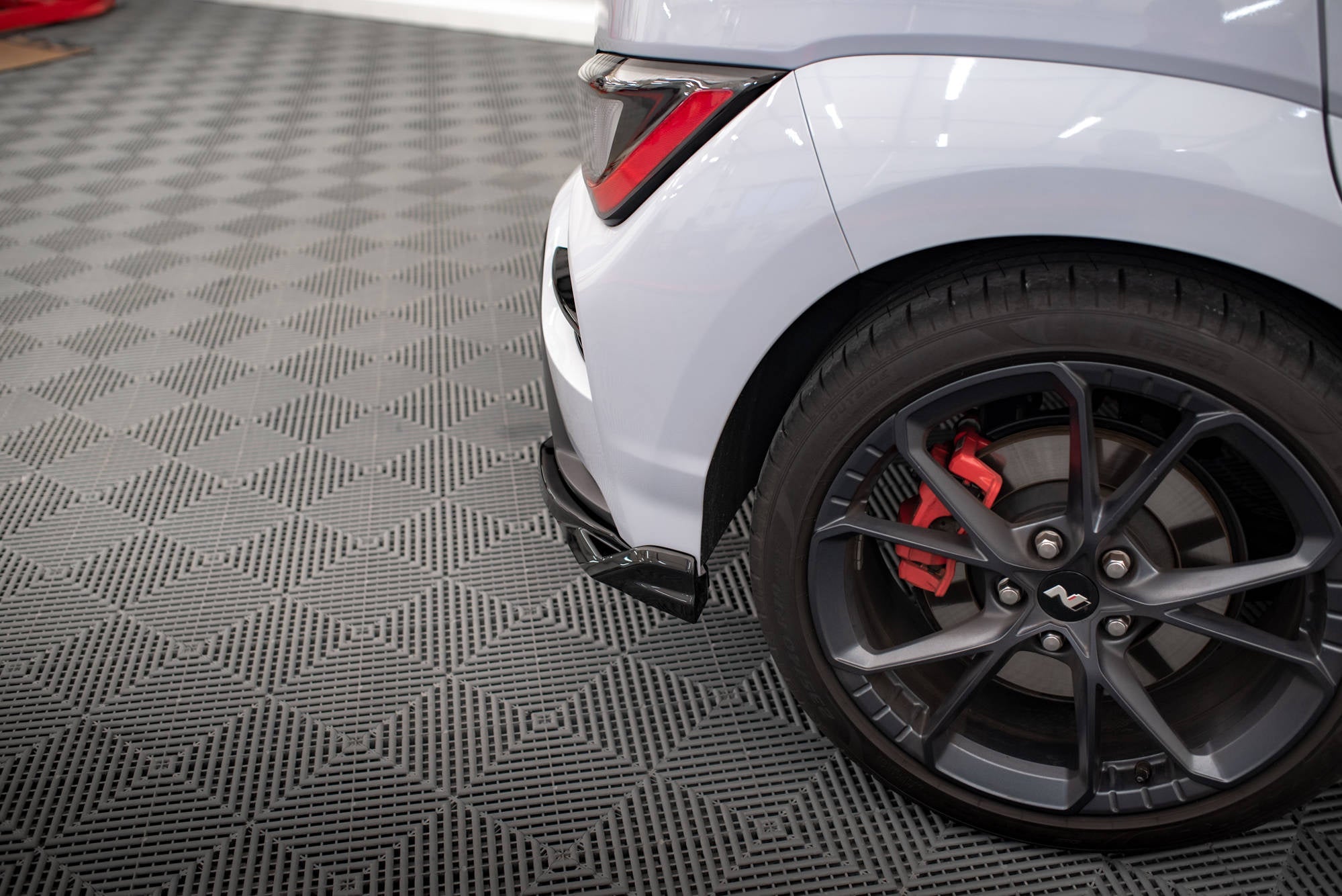 Maxton Design Splitters laterales traseros V.2 para Hyundai Kona N Mk1 - imagen 3
