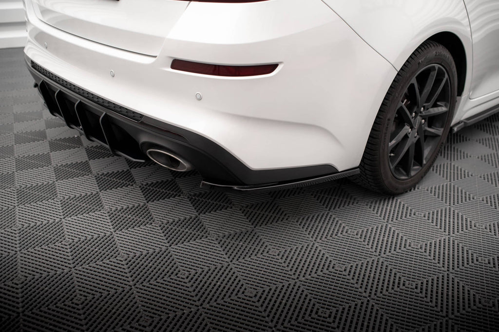 Maxton Design Splitters laterales traseros V.2 para Kia Optima Mk4 Facelift - imagen 1