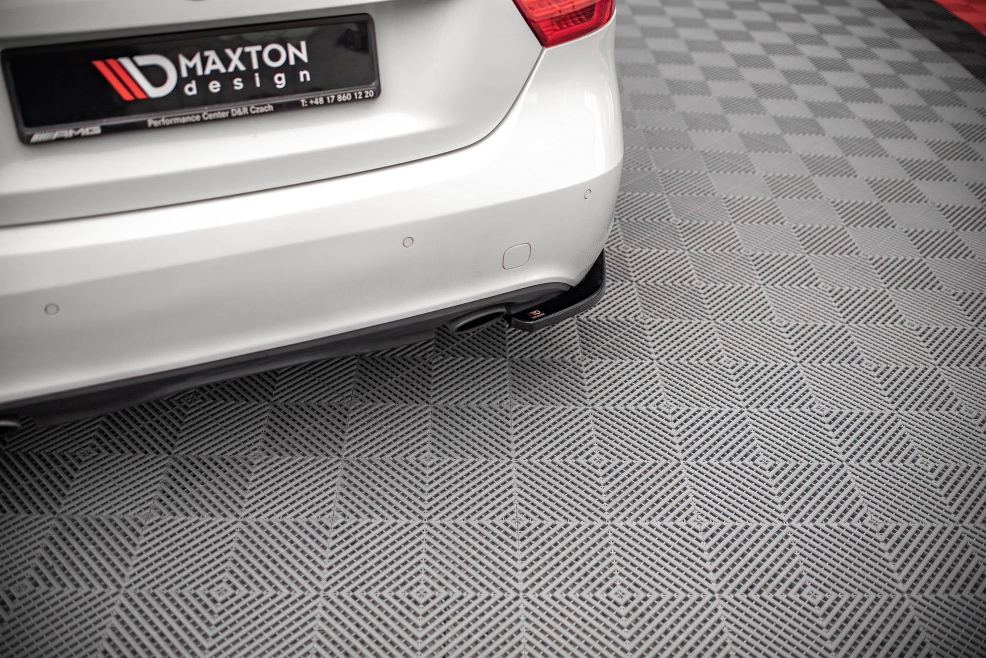 Maxton Design Splitters laterales traseros V.2 para Mercedes-Benz A W176 - imagen 3