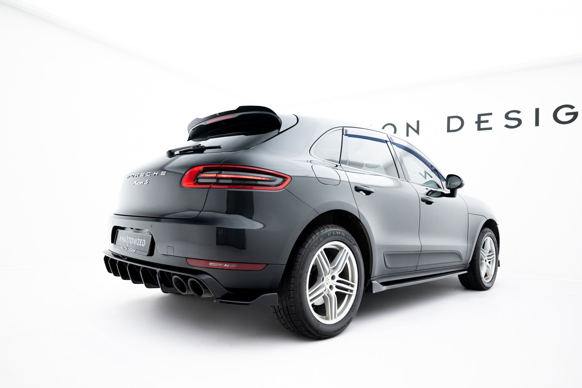 Maxton Design Splitters laterales traseros V.2 para Porsche Macan Mk1 - imagen 1