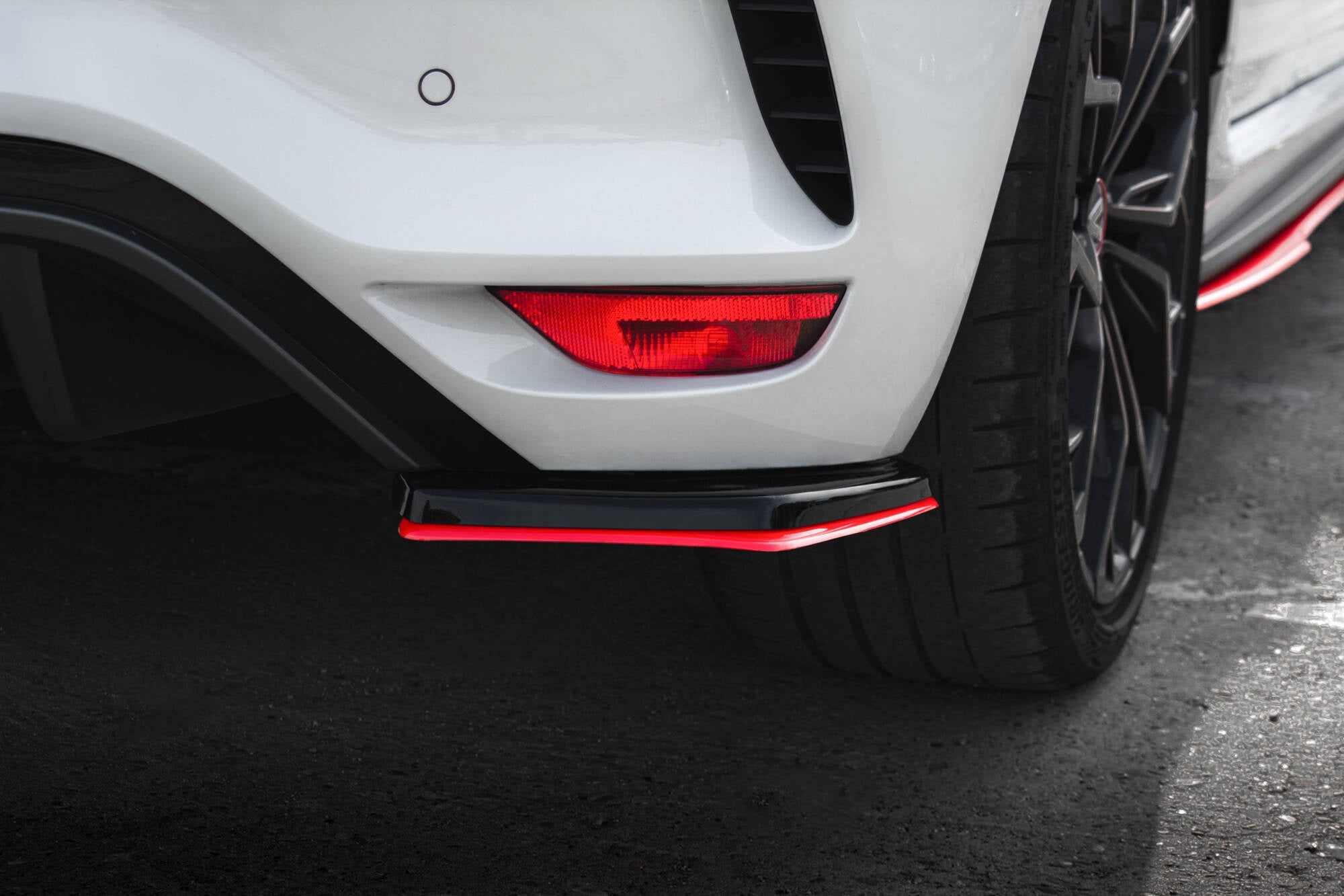 Maxton Design Splitters laterales traseros V.2 para Renault Megane RS Mk4 - imagen 3