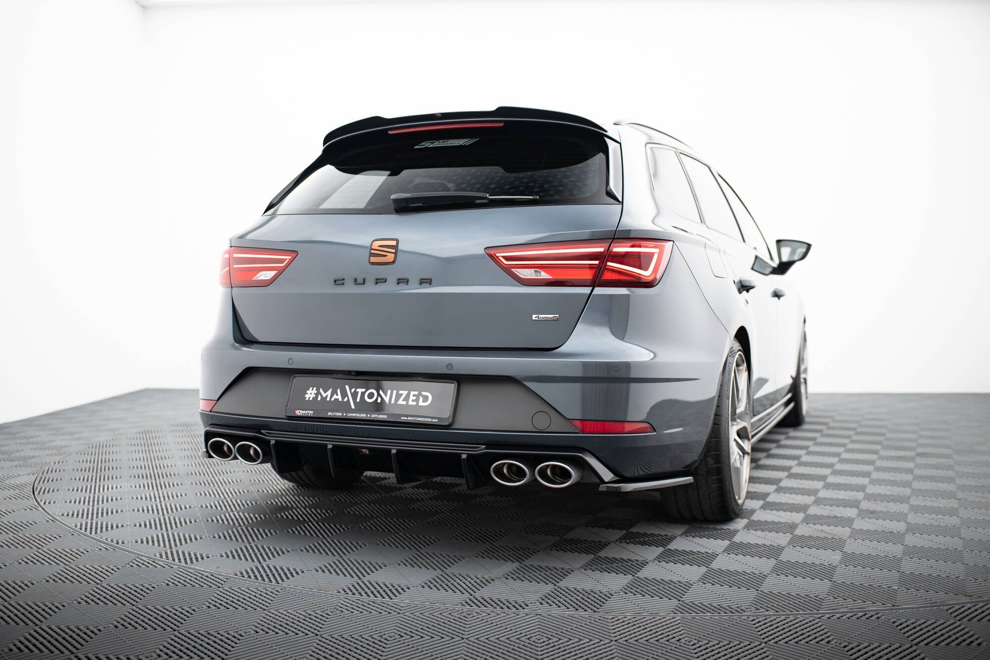 Maxton Design Splitters laterales traseros V.2 para Seat Leon Cupra Mk3 Facelift Sportstourer - imagen 2