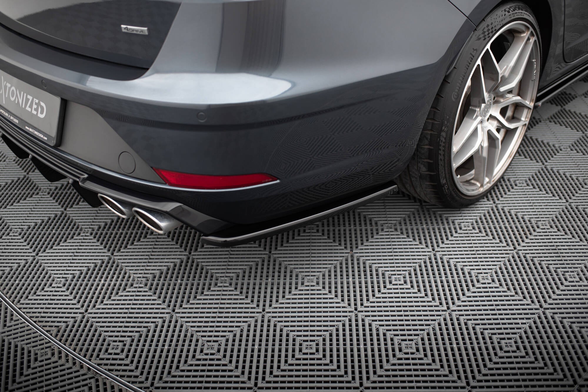 Maxton Design Splitters laterales traseros V.2 para Seat Leon Cupra Mk3 Facelift Sportstourer - imagen 1