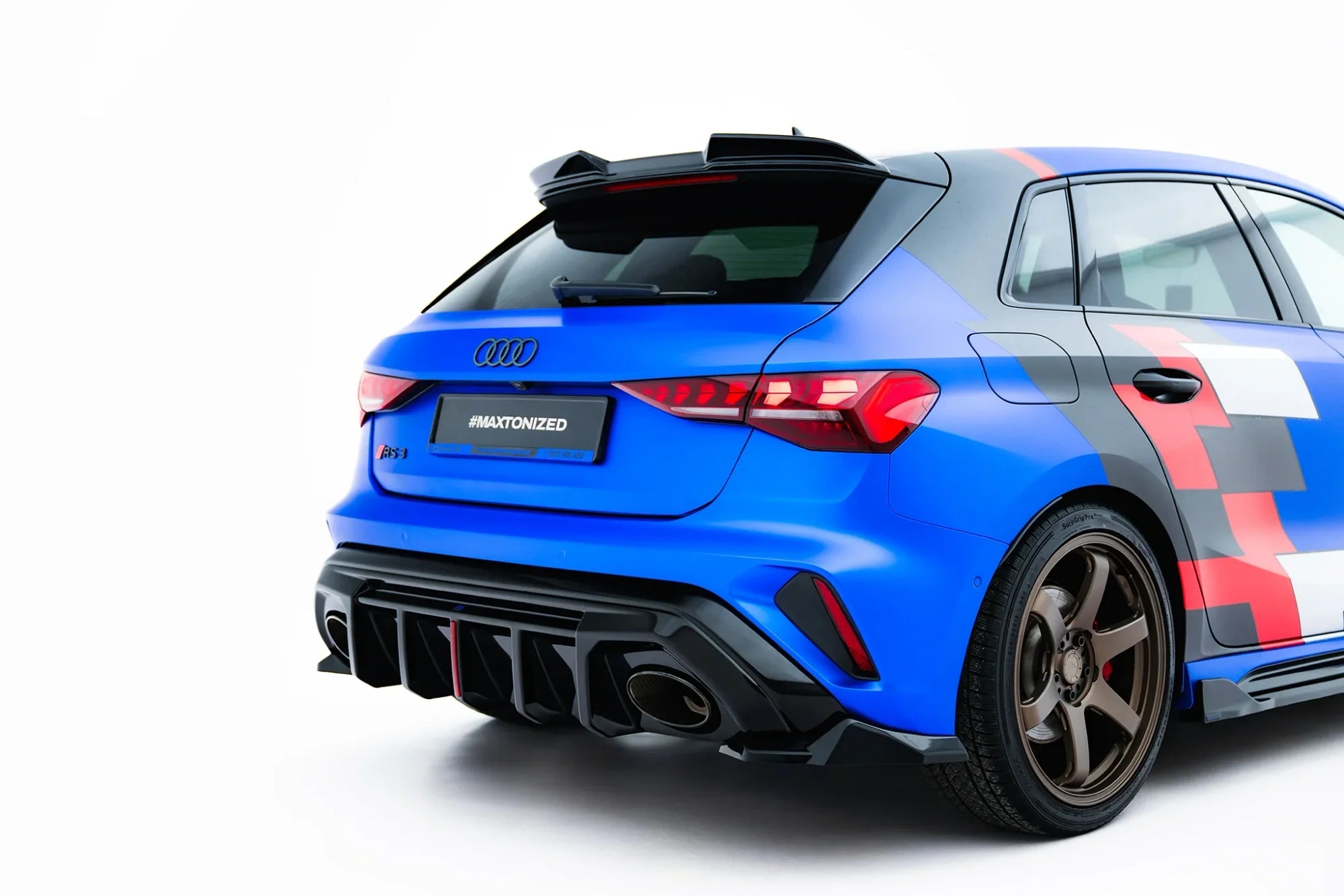 Maxton Design Splitters laterales traseros V.3 para Audi RS3 Sportback 8Y Facelift - imagen 2