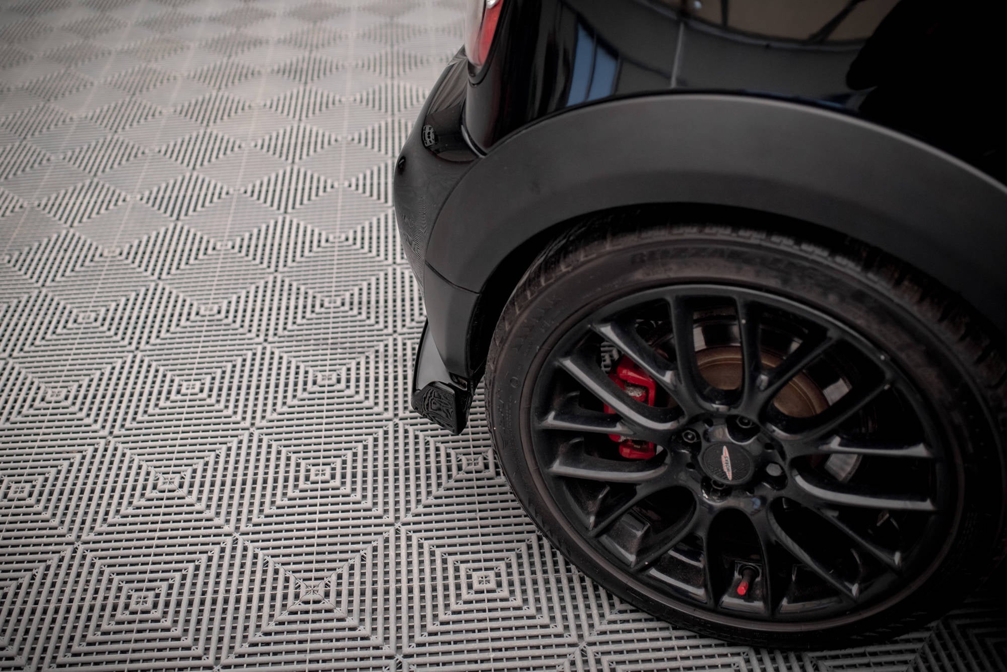 Maxton Design Splitters laterales traseros V.3 para Mini Cooper John Cooper Works R56 - imagen 3