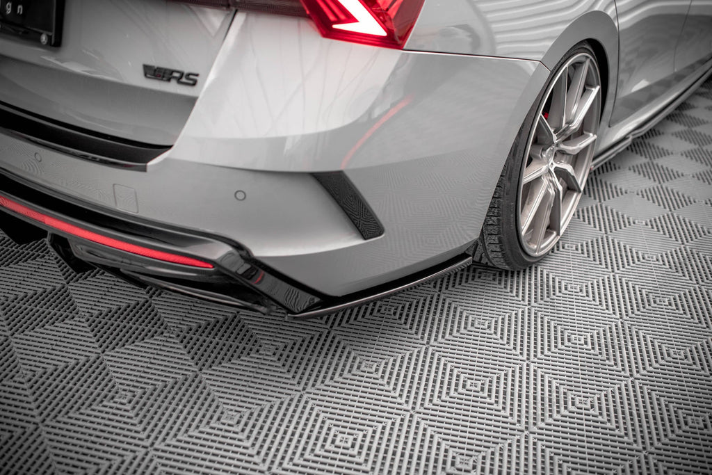 Maxton Design Splitters laterales traseros V.3 para Skoda Octavia RS Mk4 - imagen 1