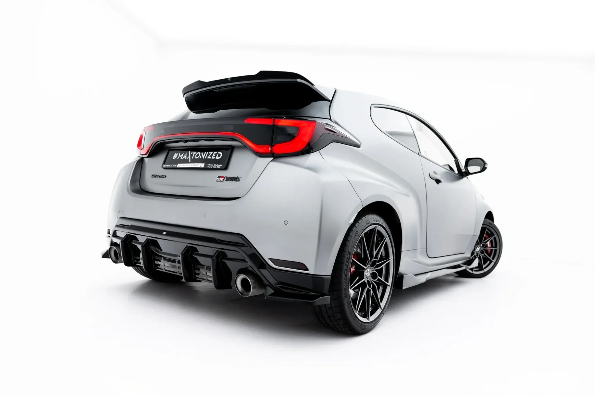 Maxton Design Splitters laterales traseros V.3 para Toyota GR Yaris Mk4 Facelift - imagen 2