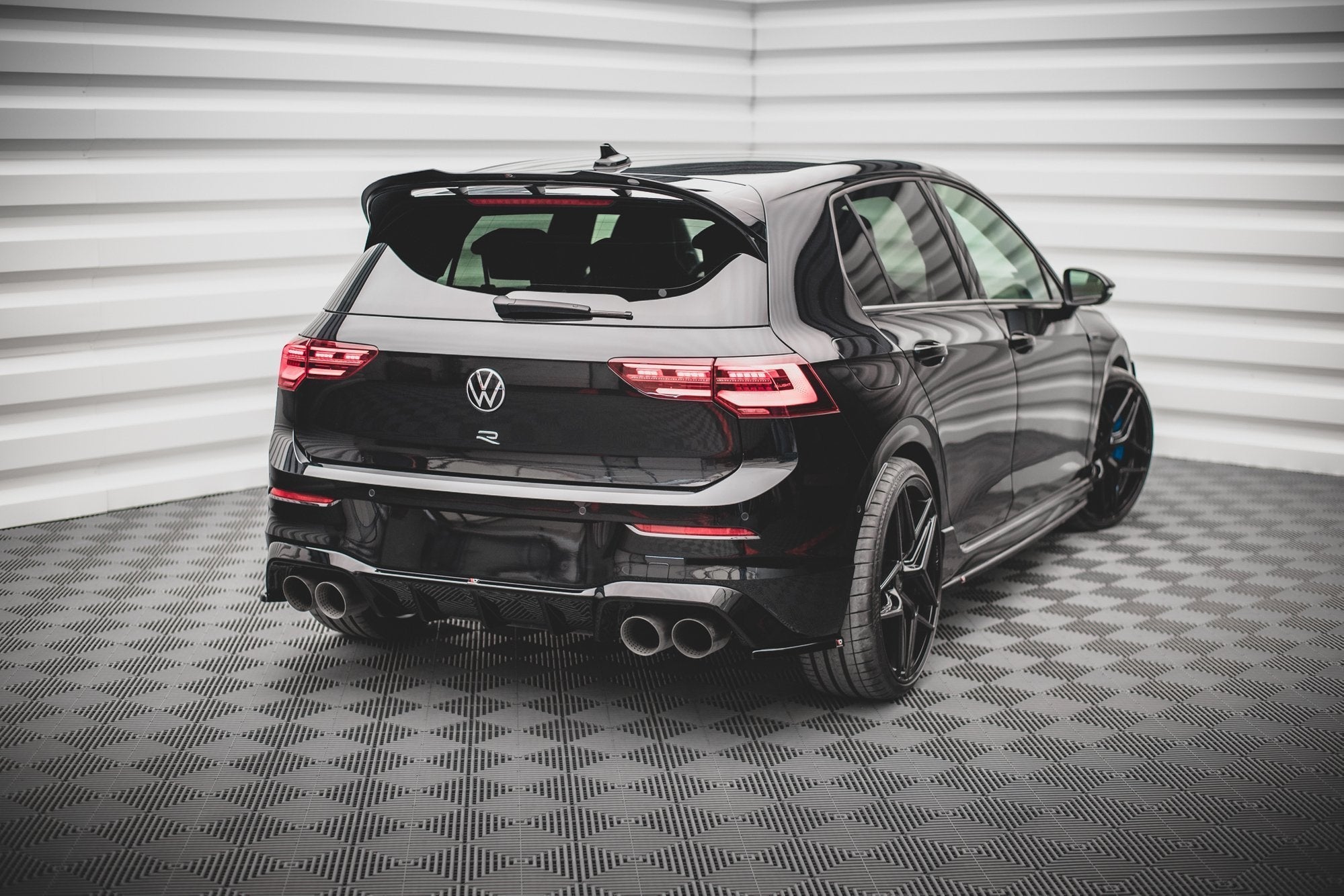 Maxton Design Splitters laterales traseros V.3 para Volkswagen Golf R Hatchback Mk8 para only with : VW-GO-8-R-RS1. - imagen 2
