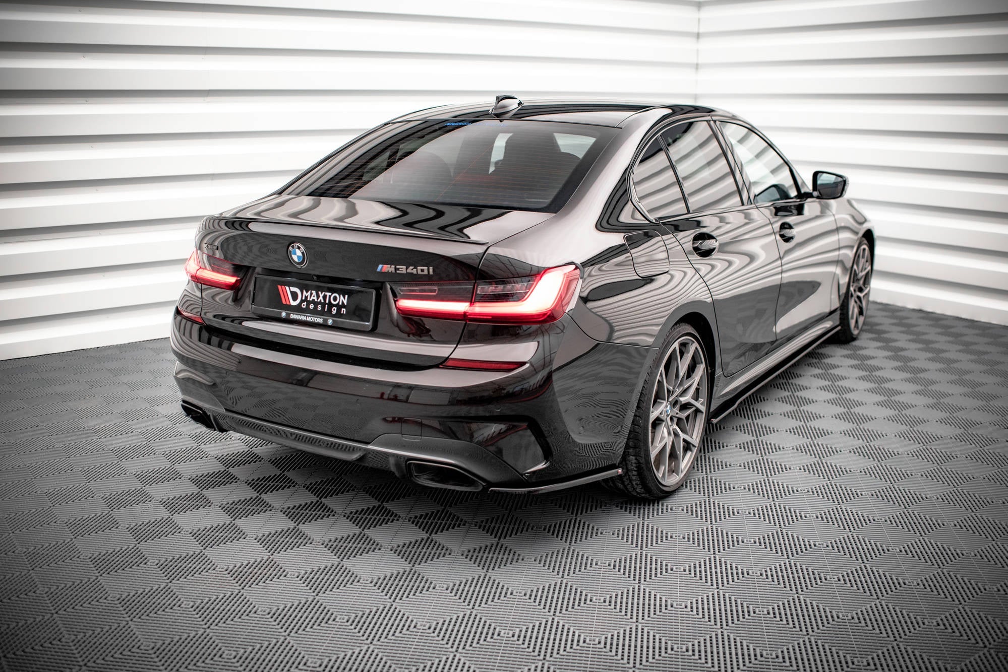 Maxton Design Splitters laterales traseros V.4 para BMW M340i G20 / G21 - imagen 1
