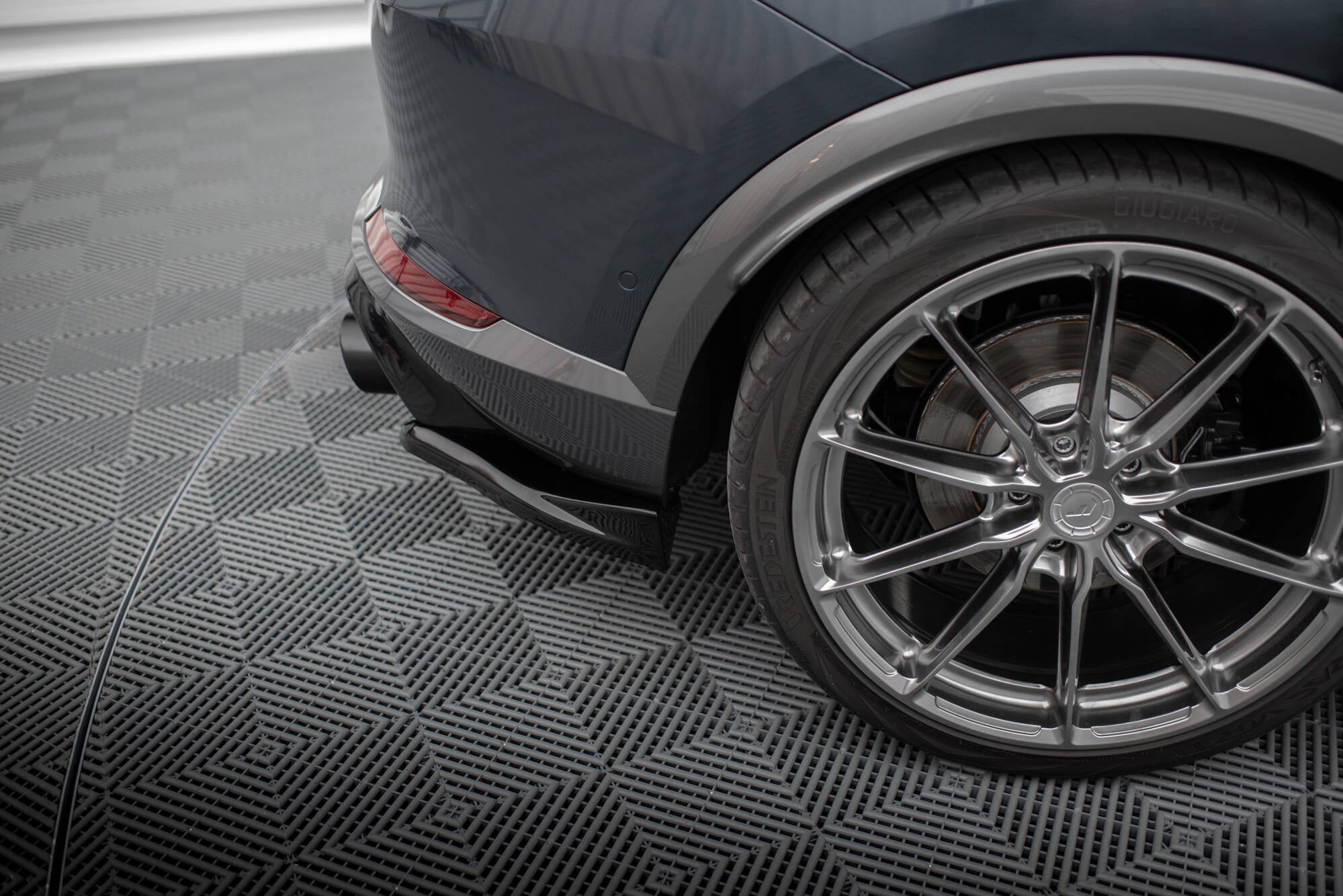 Maxton Design Splitters laterales traseros V.4 para Cupra Formentor Mk1 - imagen 3