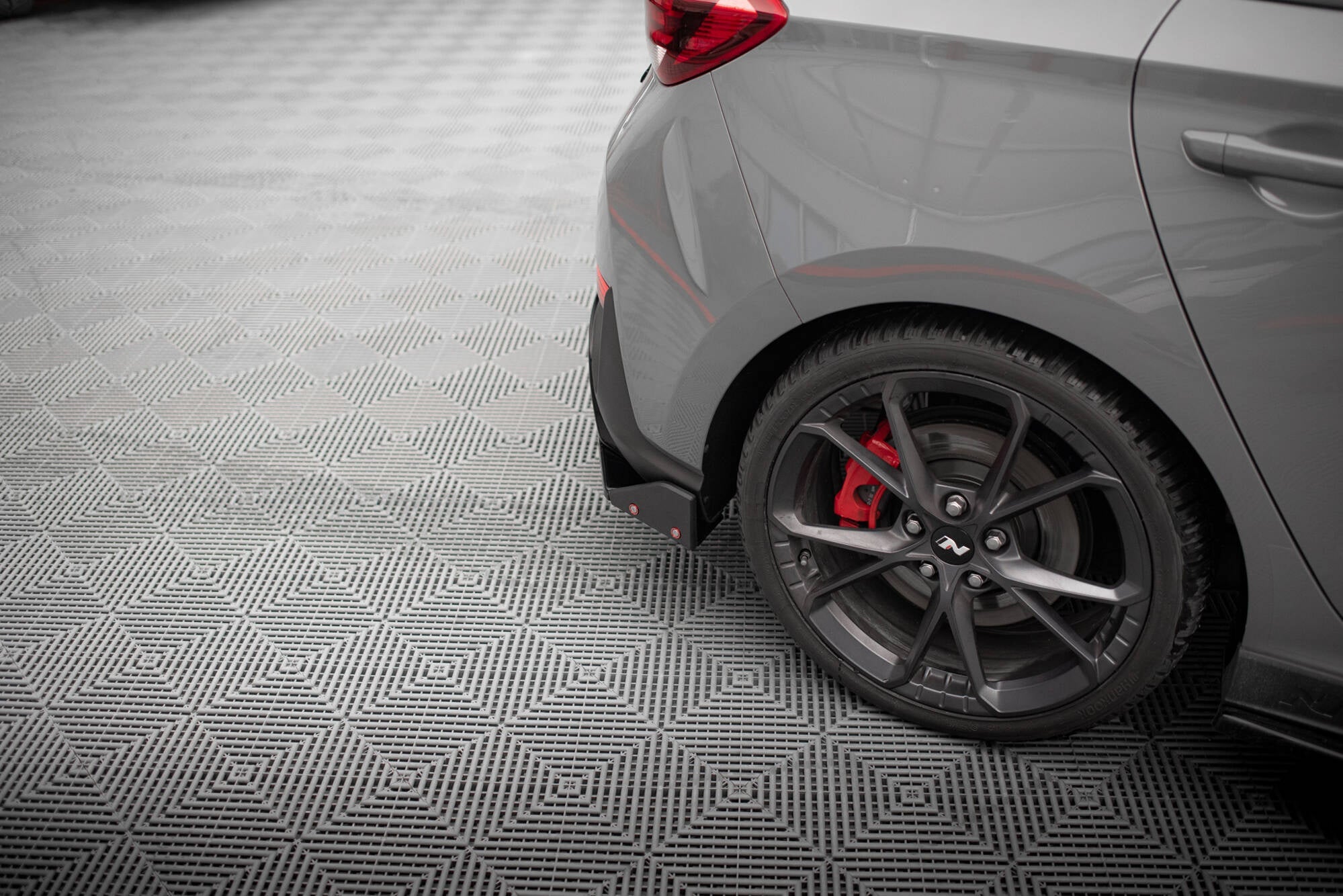 Maxton Design Splitters laterales traseros V.4 + Flaps para Hyundai I30 N Hatchback Mk3 Facelift - imagen 2