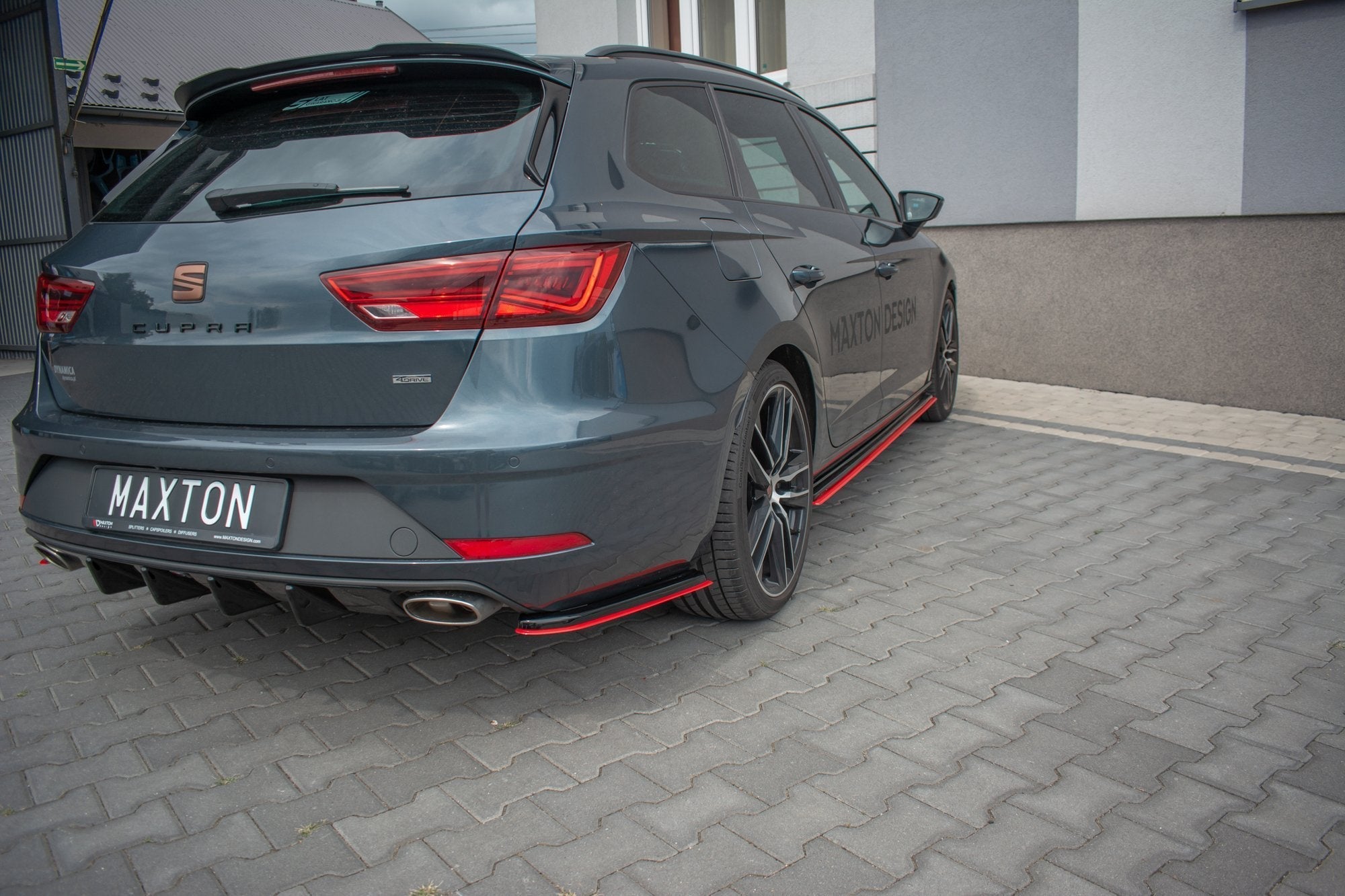 Maxton Design Splitters laterales traseros V.4 para Seat Leon Cupra Mk3 Facelift Sportstourer - imagen 3