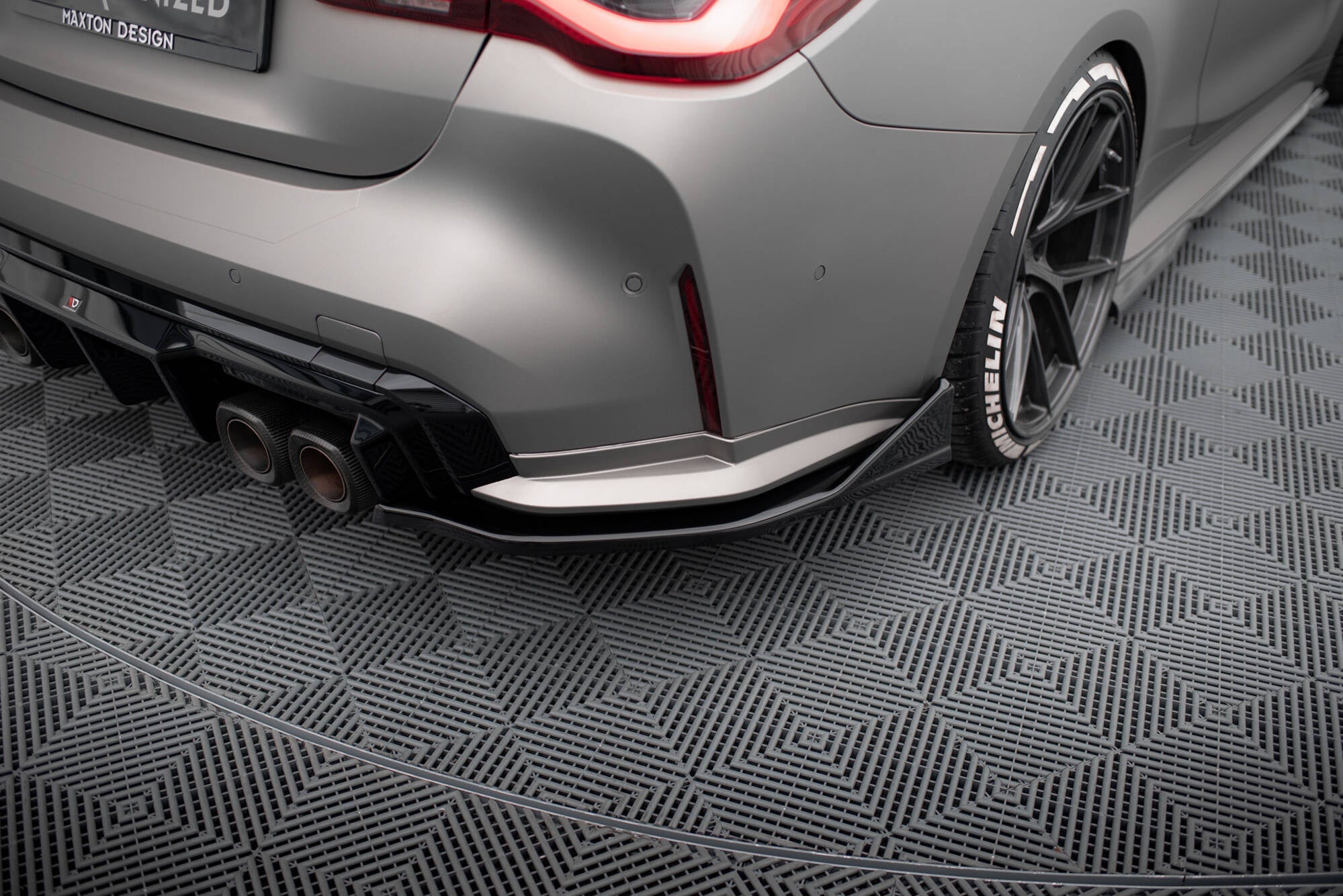 Maxton Design Splitters laterales traseros V.5 (For Rear Valance V.1) para BMW M4 G82 / G82 Facelift - imagen 1