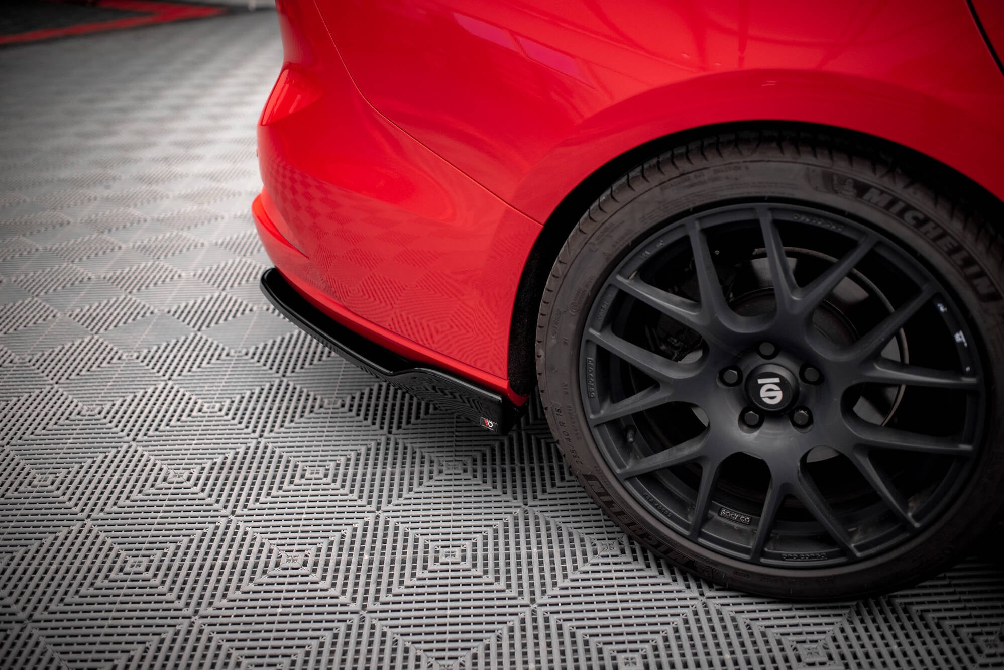 Maxton Design Splitters laterales traseros V.6 para Ford Focus Estate ST Mk4 - imagen 3