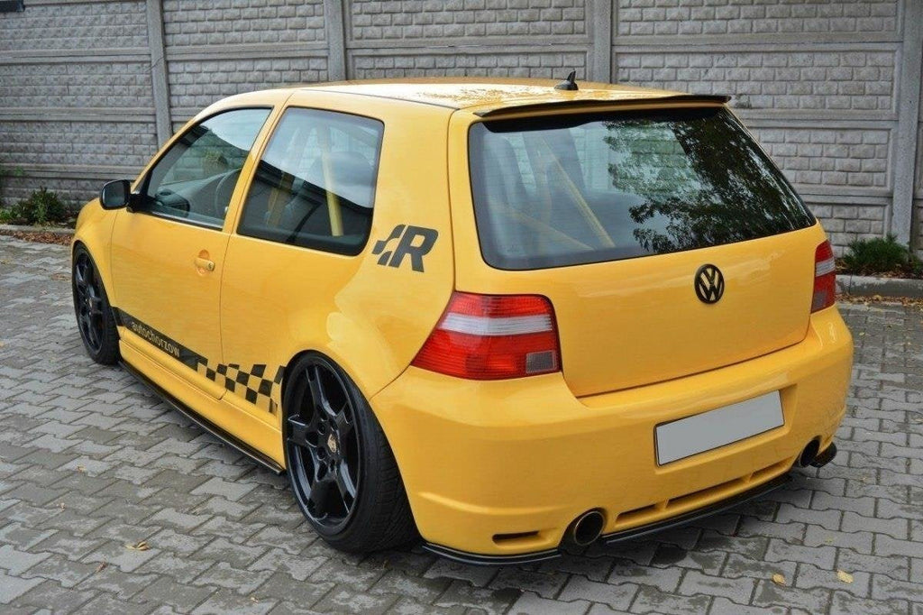 Maxton Design Splitters laterales traseros para Volkswagen Golf Mk4 R32 - imagen 4