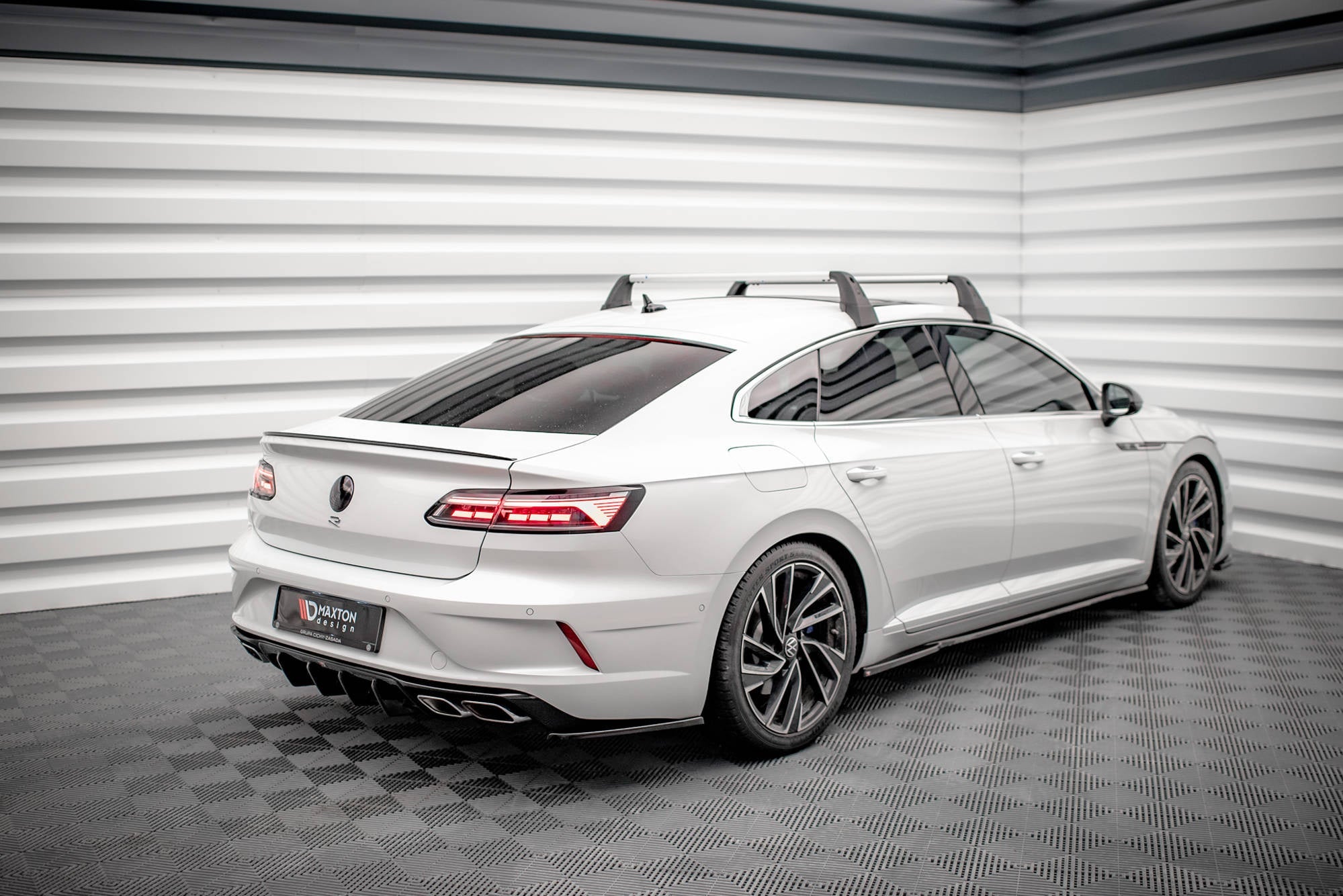 Maxton Design Splitters laterales traseros para Volkswagen Arteon R Sedan / Shooting Brake Mk1 Facelift - imagen 3