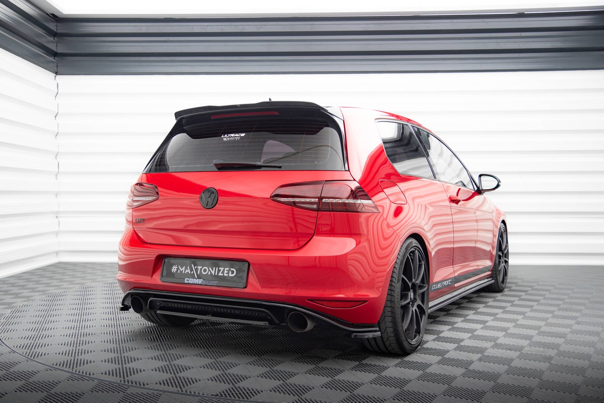 Maxton Design Splitters laterales traseros para Volkswagen Golf GTI Clubsport Mk7 - imagen 2