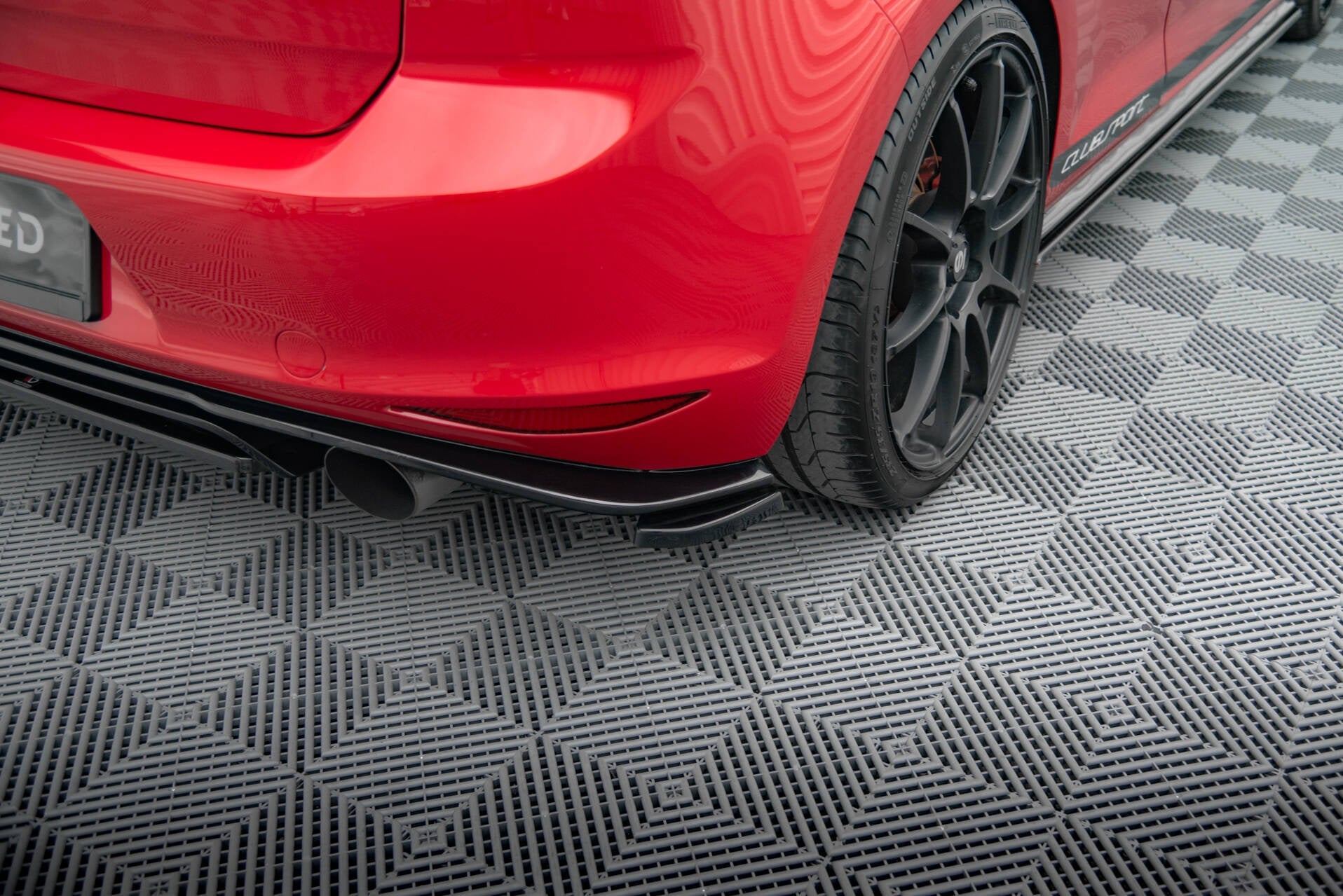 Maxton Design Splitters laterales traseros para Volkswagen Golf GTI Clubsport Mk7 - imagen 1