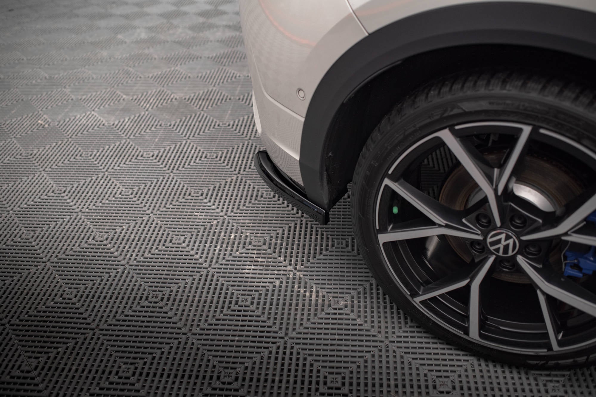 Maxton Design Splitters laterales traseros para Volkswagen T-Roc R / R-Line Mk1 Facelift - imagen 3